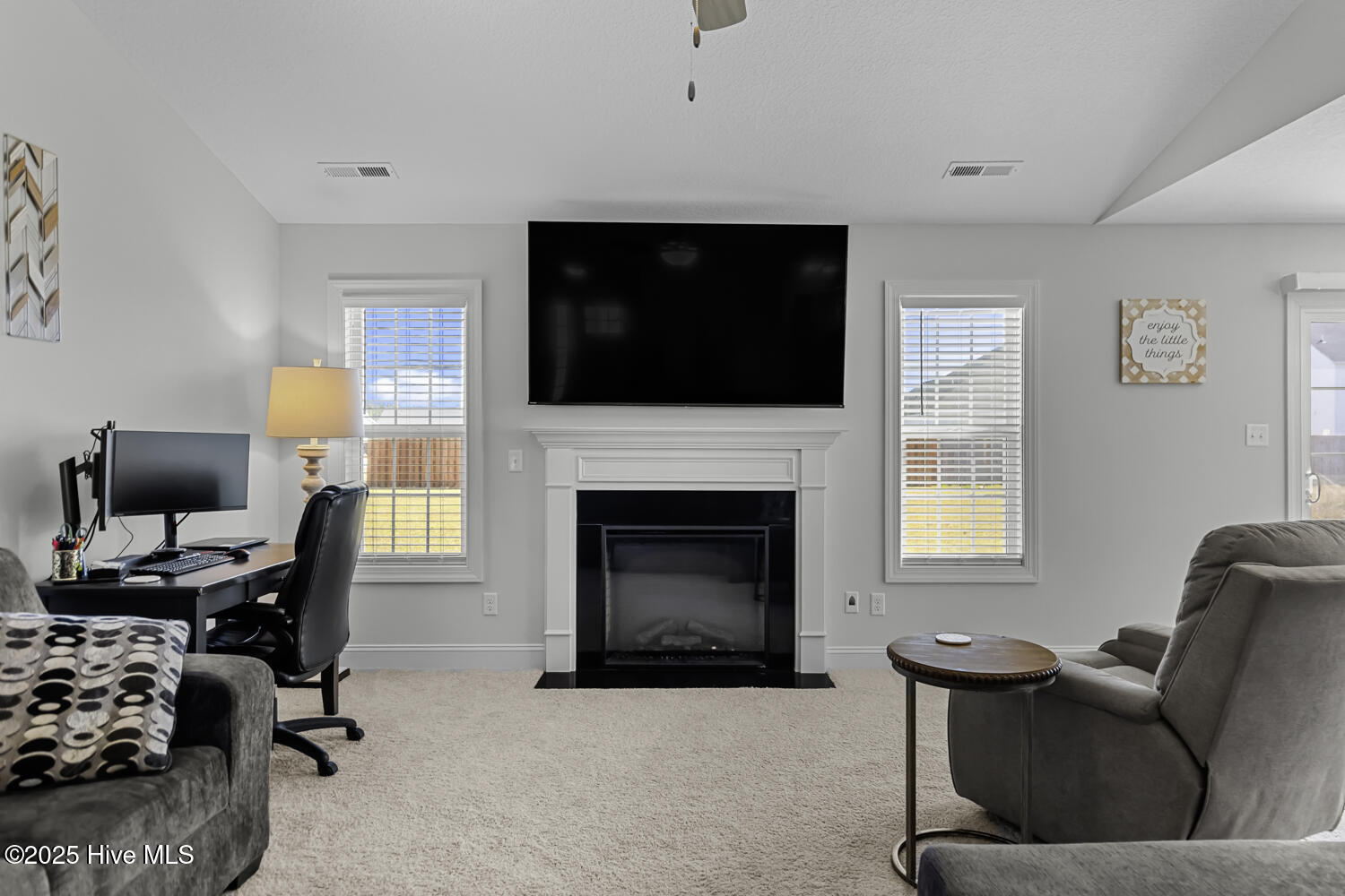 562 Appalachian Trail N, Jacksonville