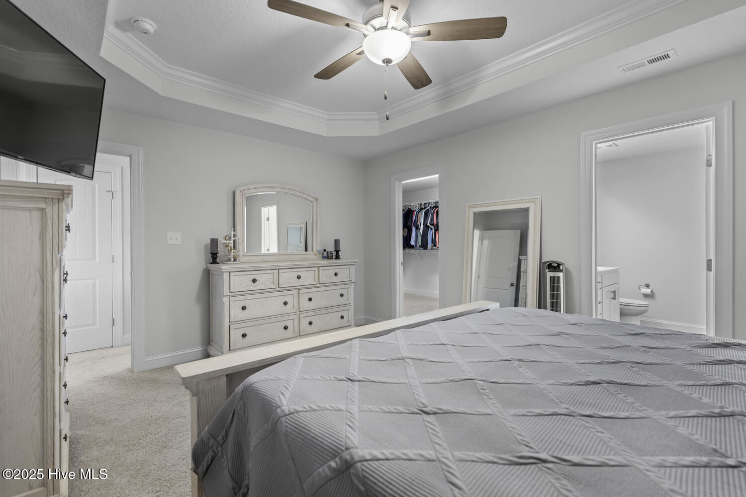 562 Appalachian Trail N, Jacksonville