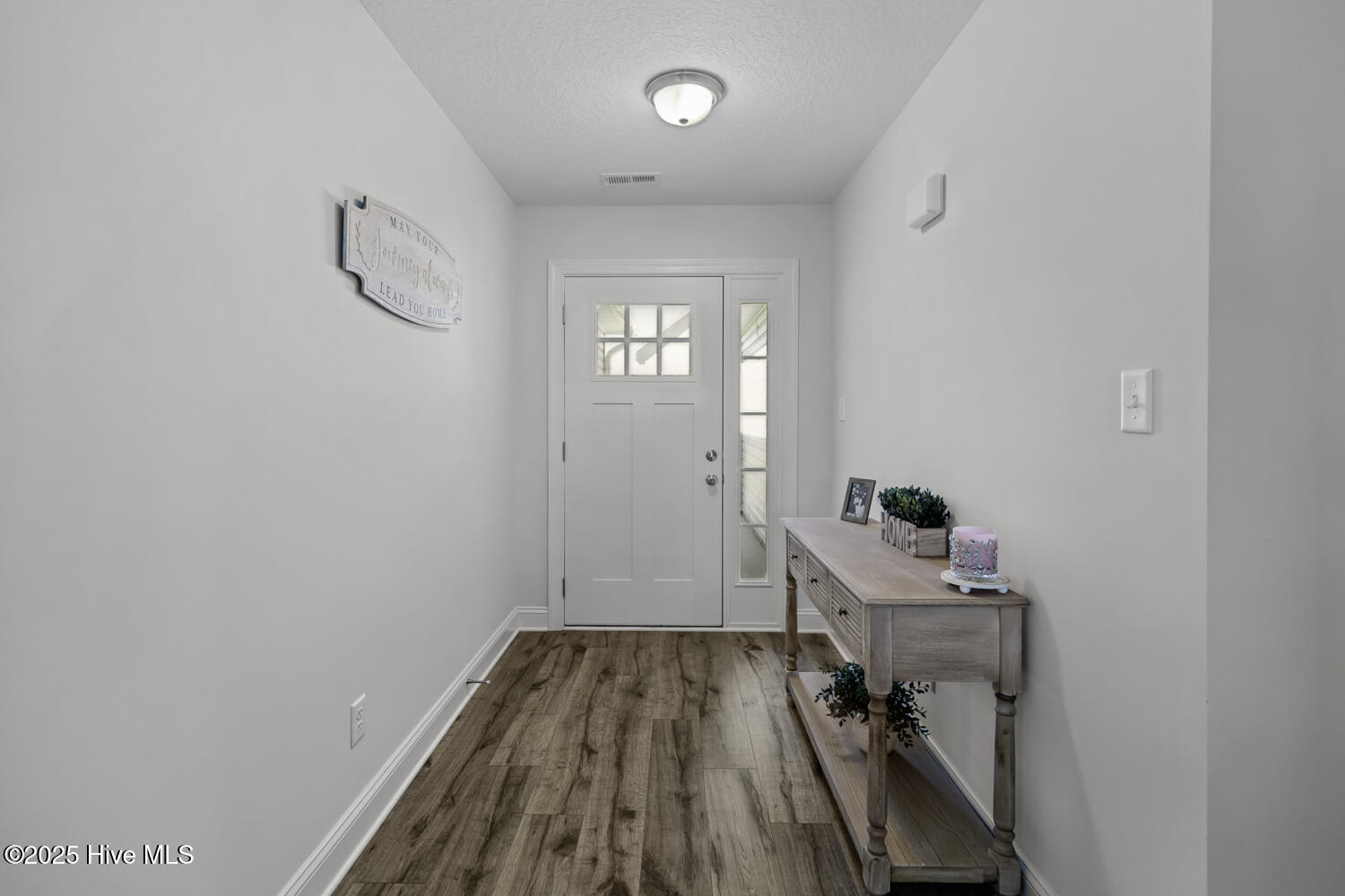 562 Appalachian Trail N, Jacksonville