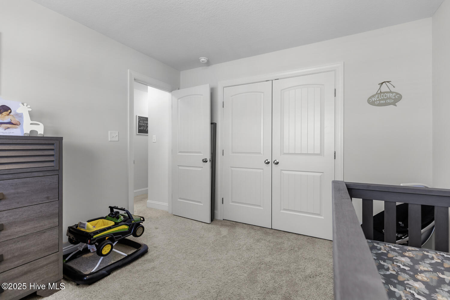 562 Appalachian Trail N, Jacksonville