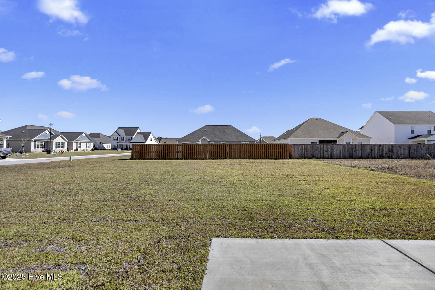 562 Appalachian Trail N, Jacksonville