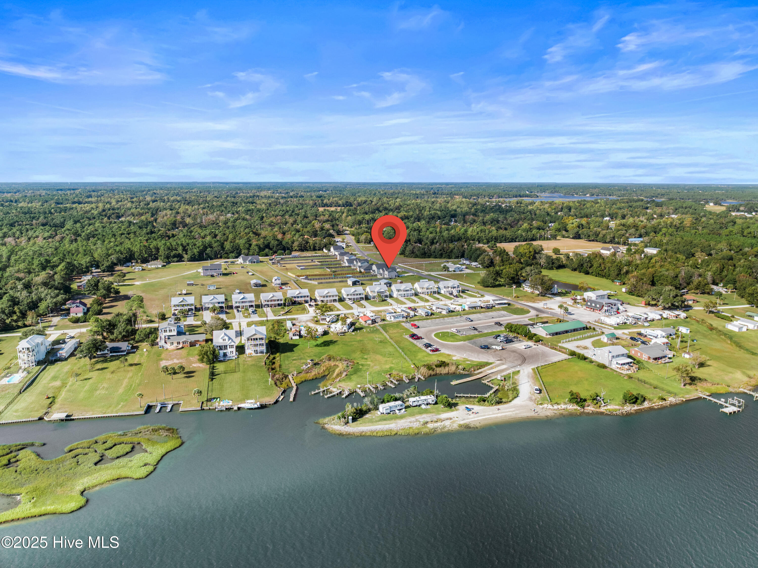 226 Shell Rock Landing Road, Hubert