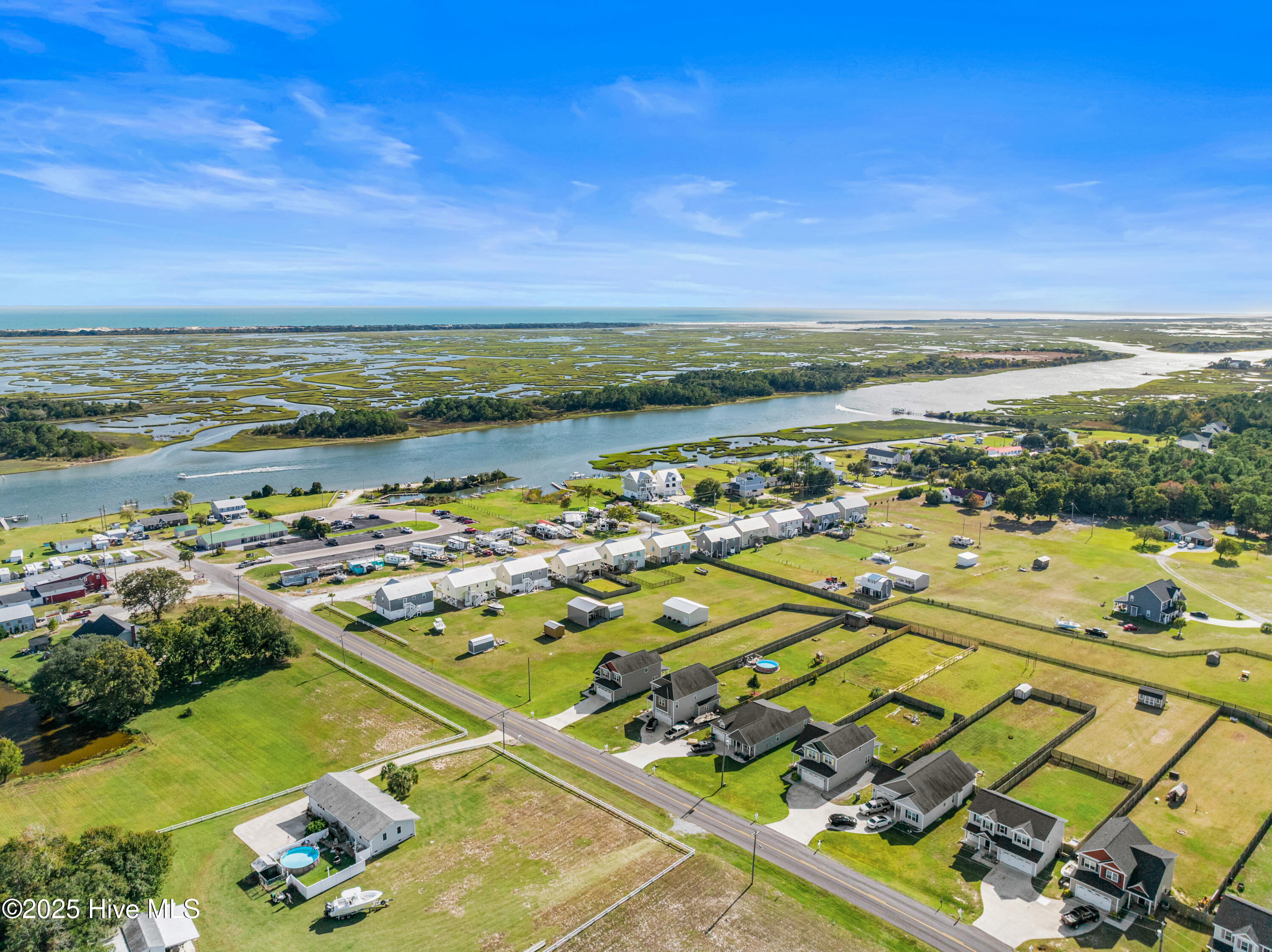 226 Shell Rock Landing Road, Hubert