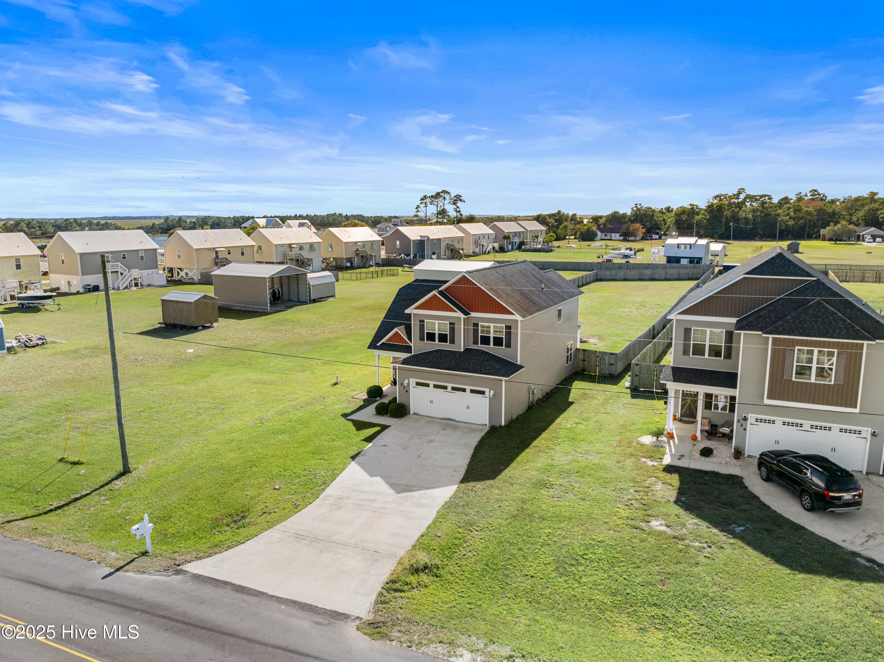 226 Shell Rock Landing Road, Hubert