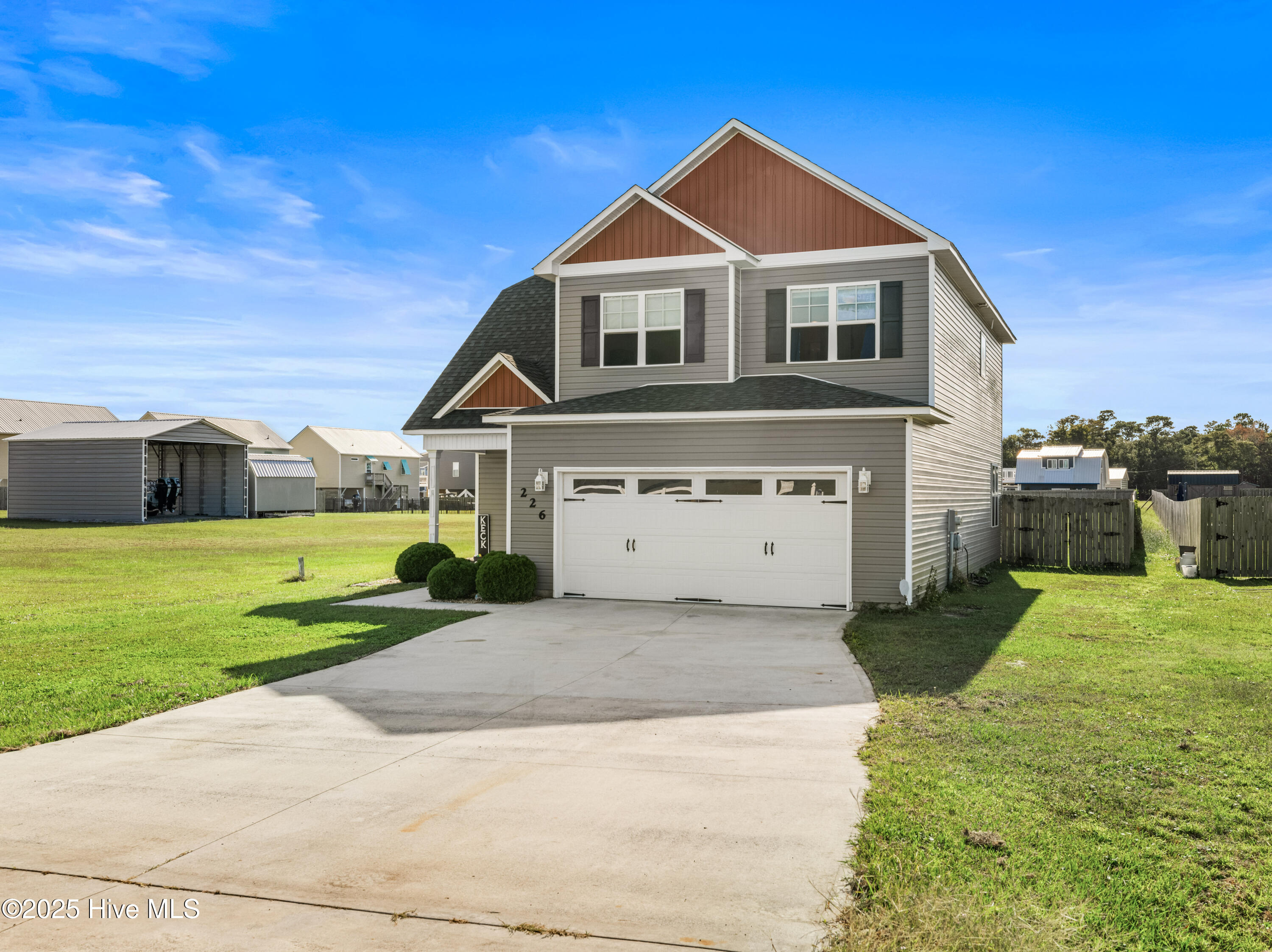 226 Shell Rock Landing Road, Hubert