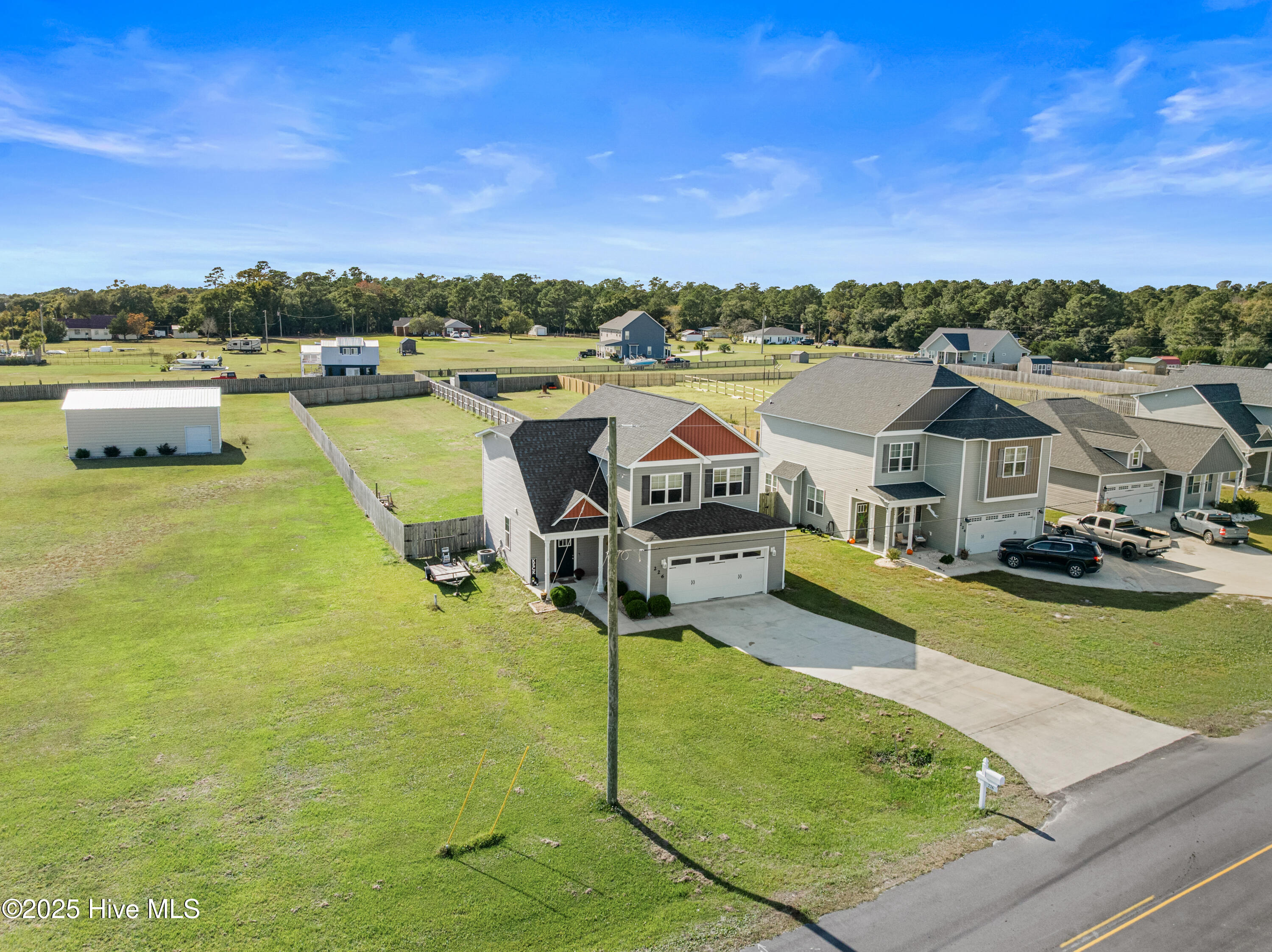 226 Shell Rock Landing Road, Hubert