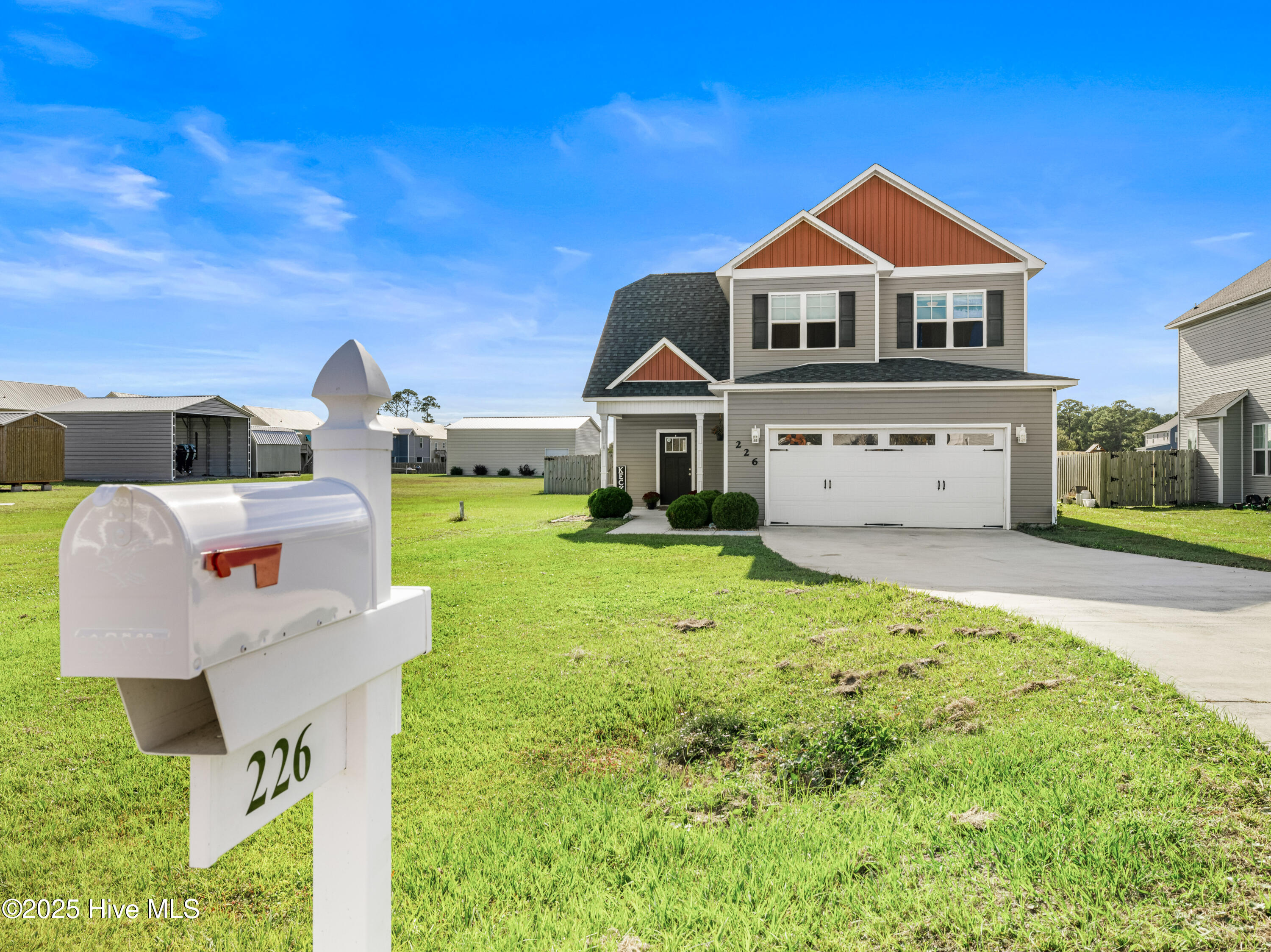 226 Shell Rock Landing Road, Hubert