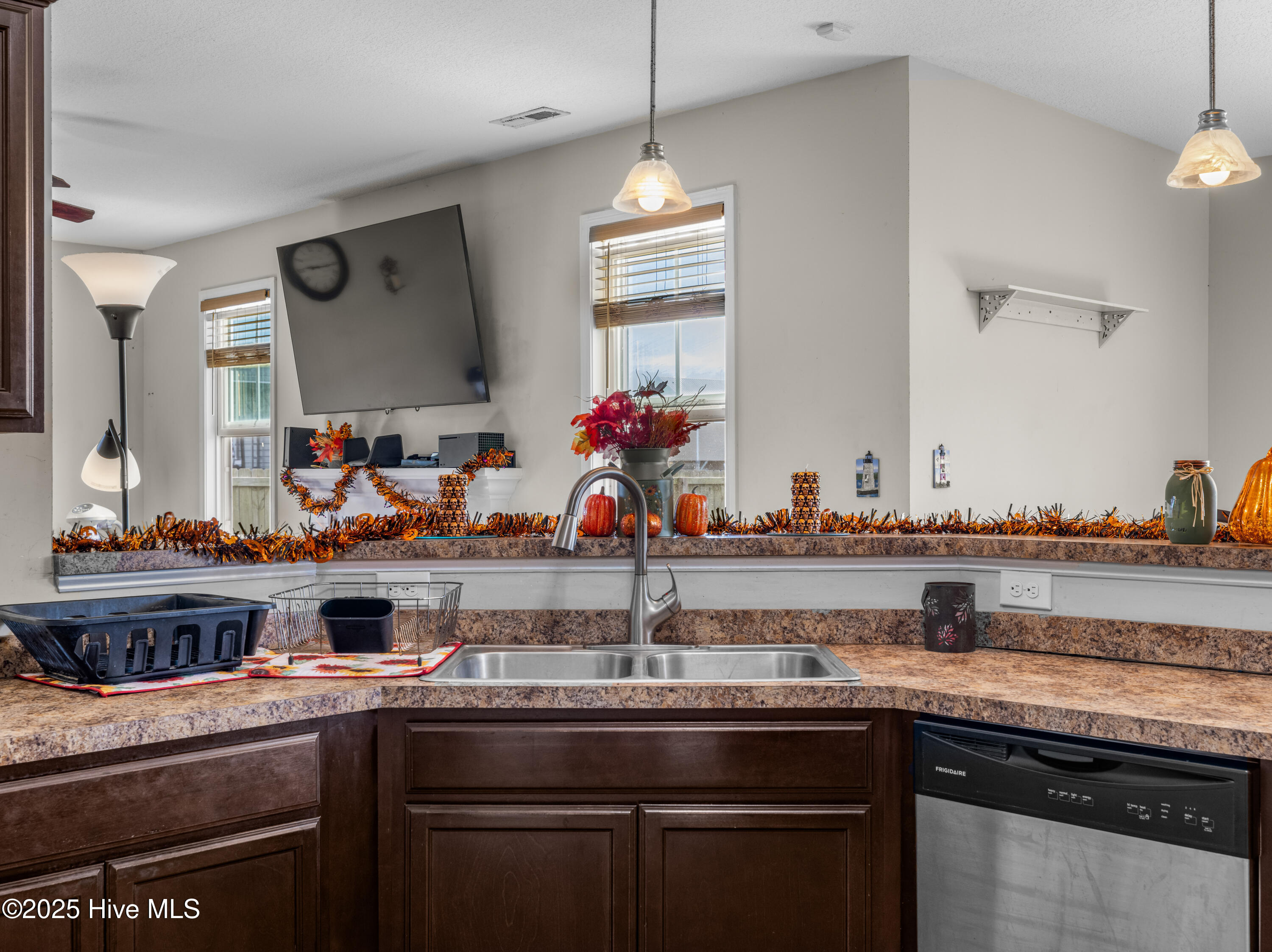 226 Shell Rock Landing Road, Hubert