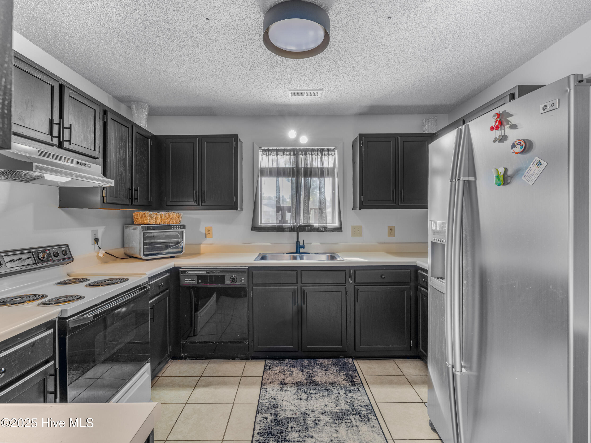 2002 Colony Plaza, Jacksonville