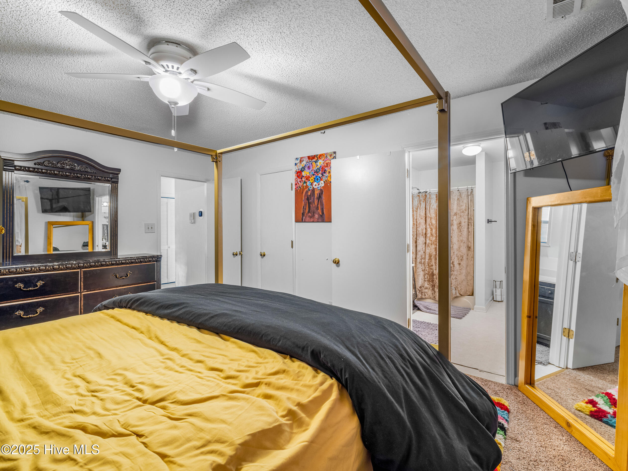 2002 Colony Plaza, Jacksonville