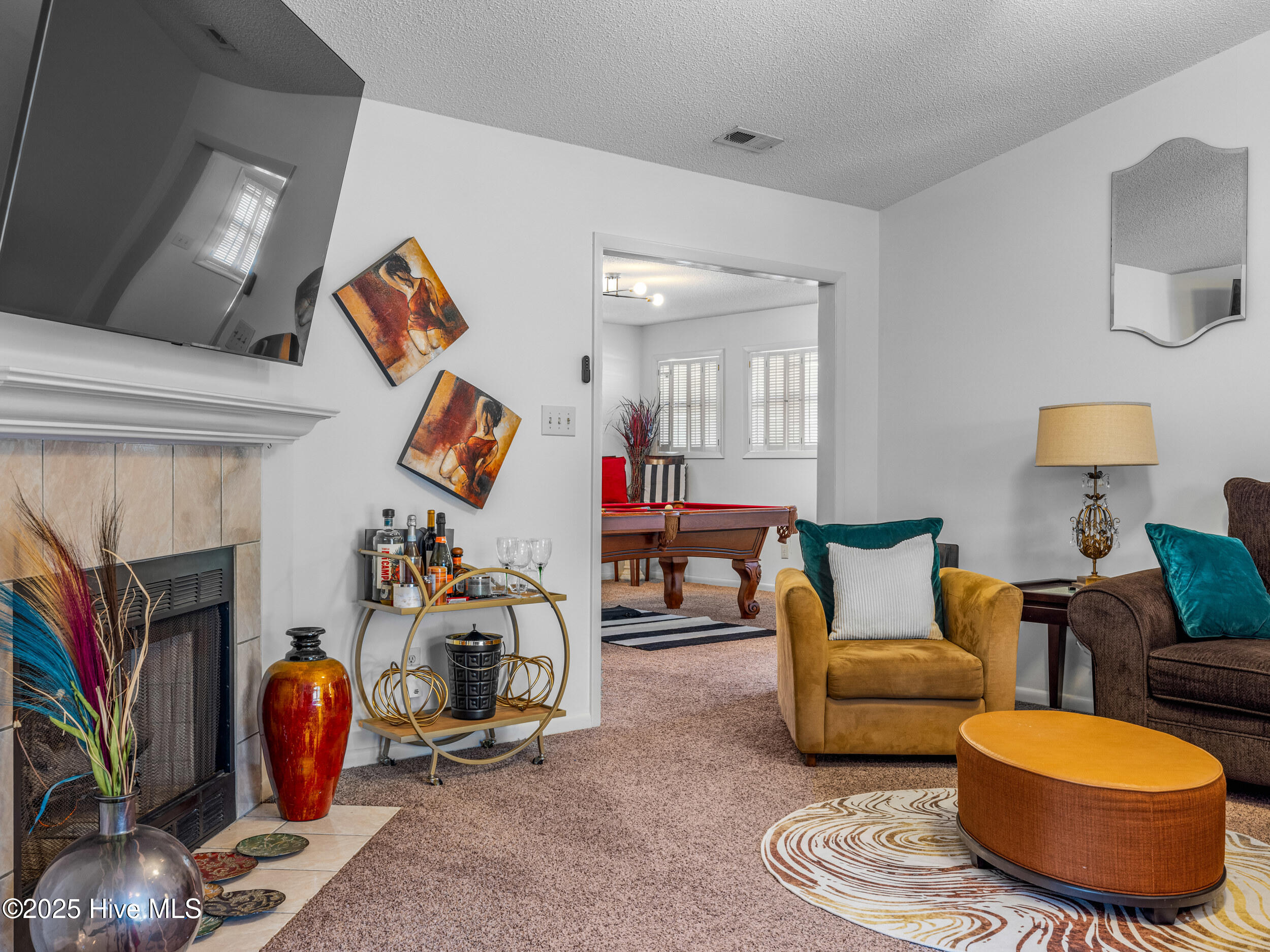 2002 Colony Plaza, Jacksonville