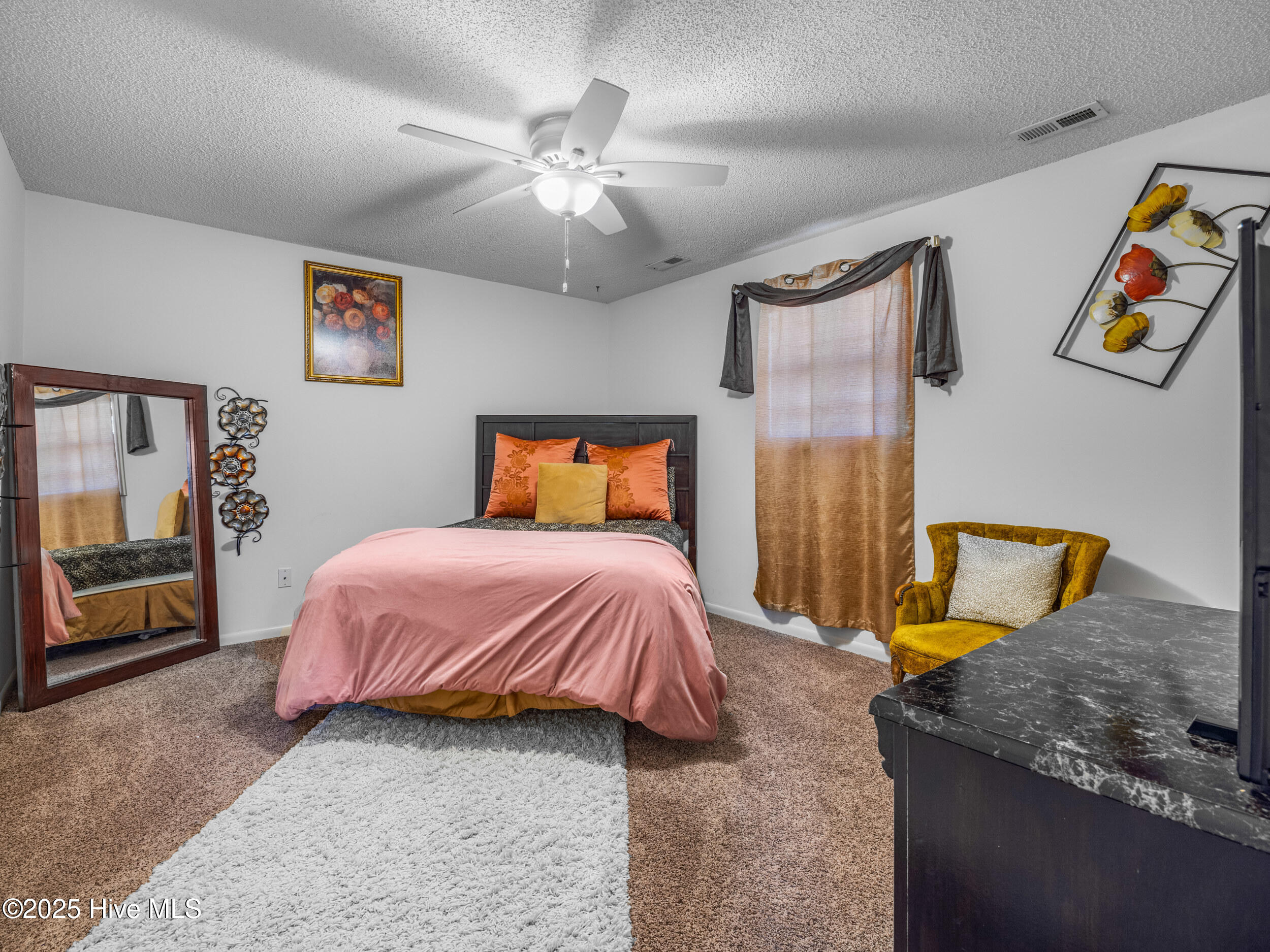 2002 Colony Plaza, Jacksonville