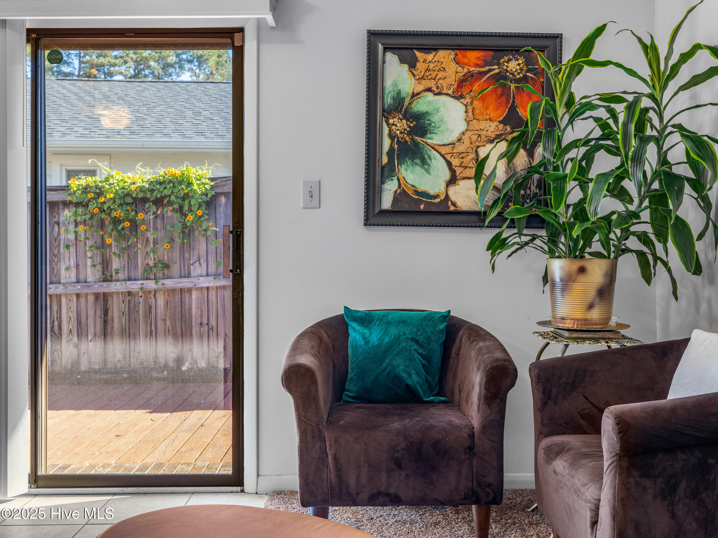 2002 Colony Plaza, Jacksonville