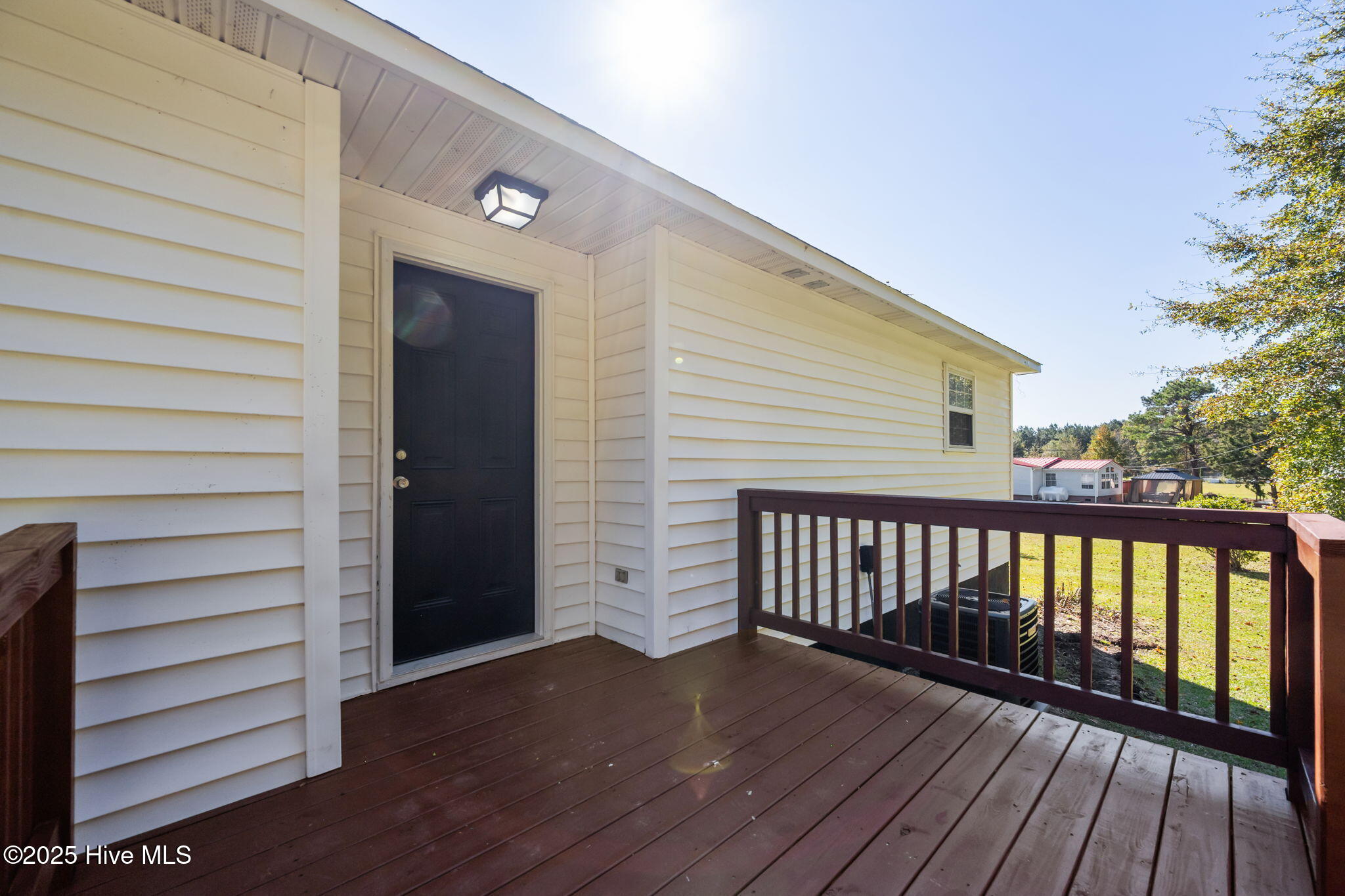 118 Lindsey James Lane