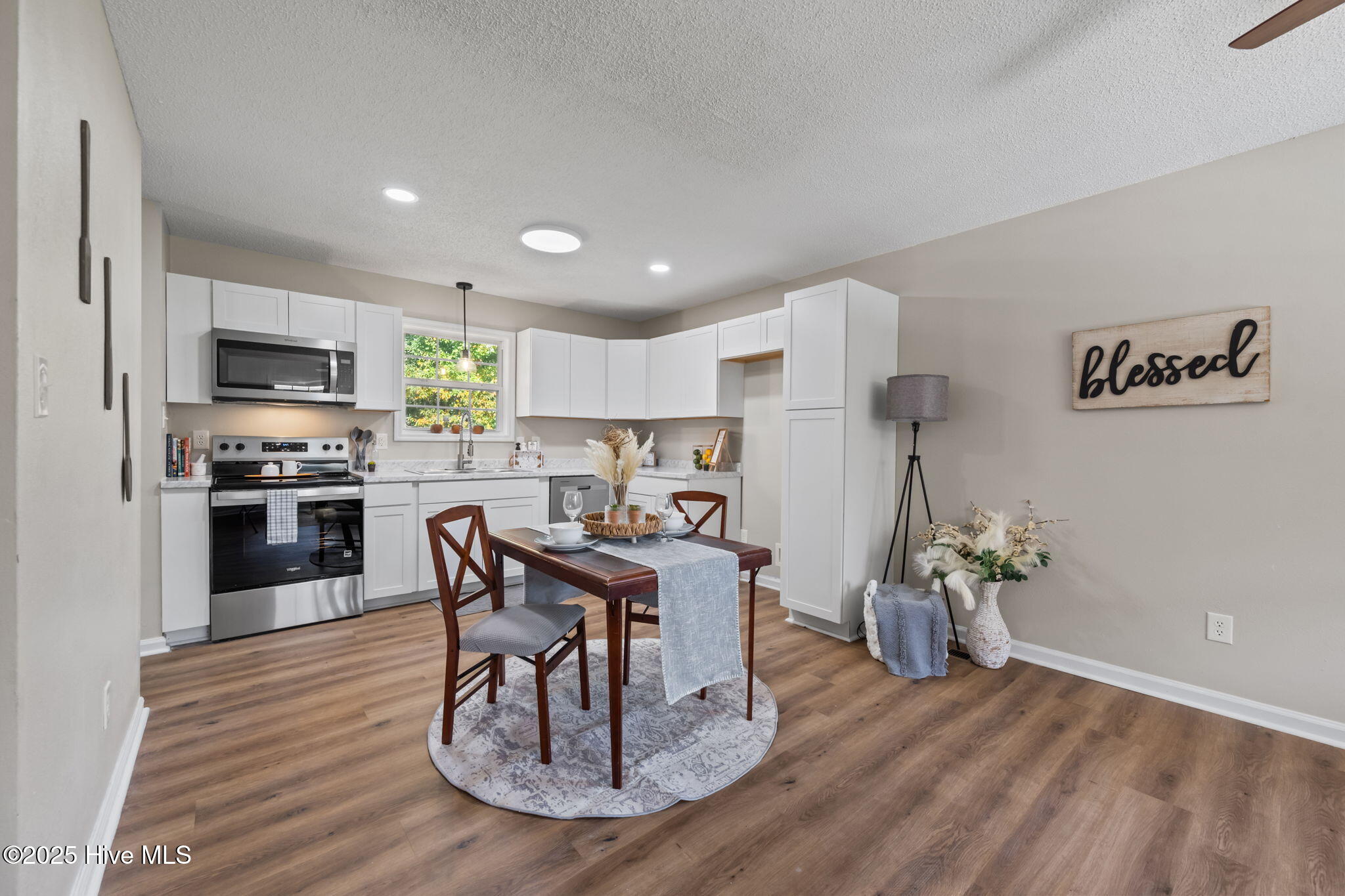 118 Lindsey James Lane