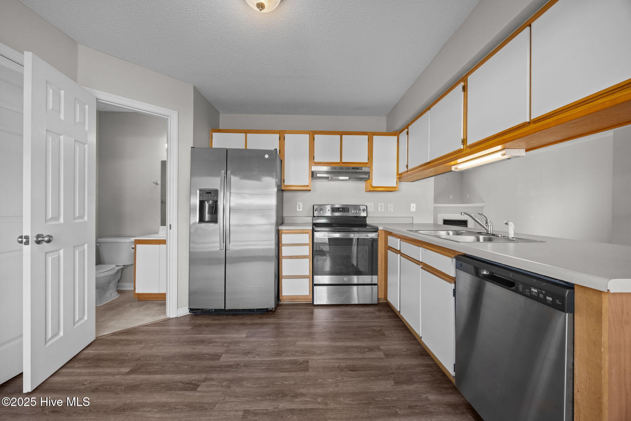 217 Winners Circle S