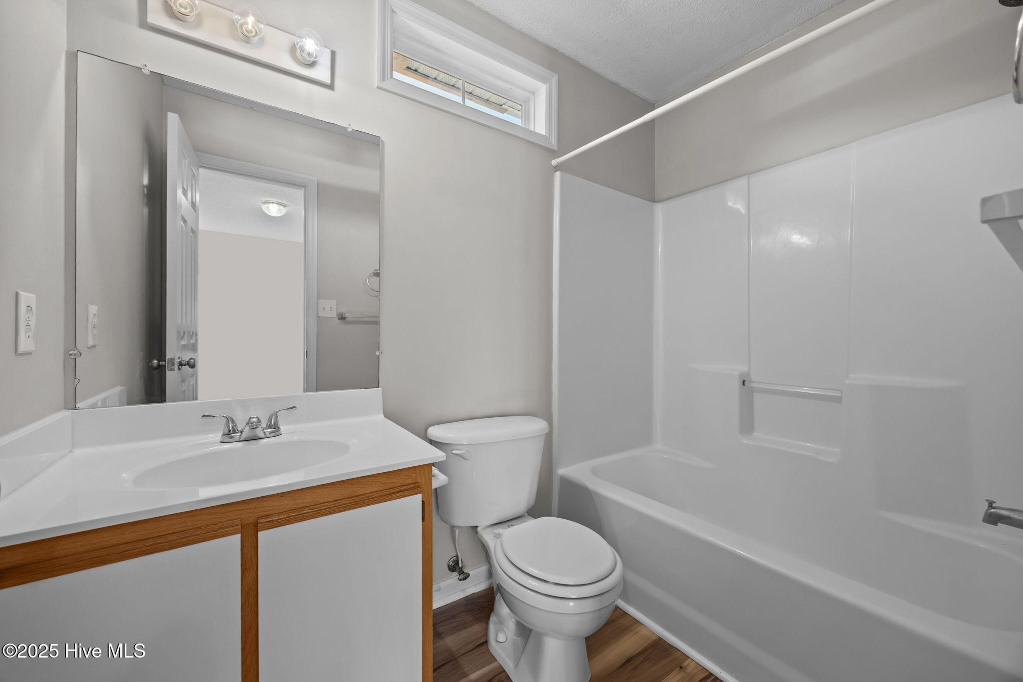 217 Winners Circle S