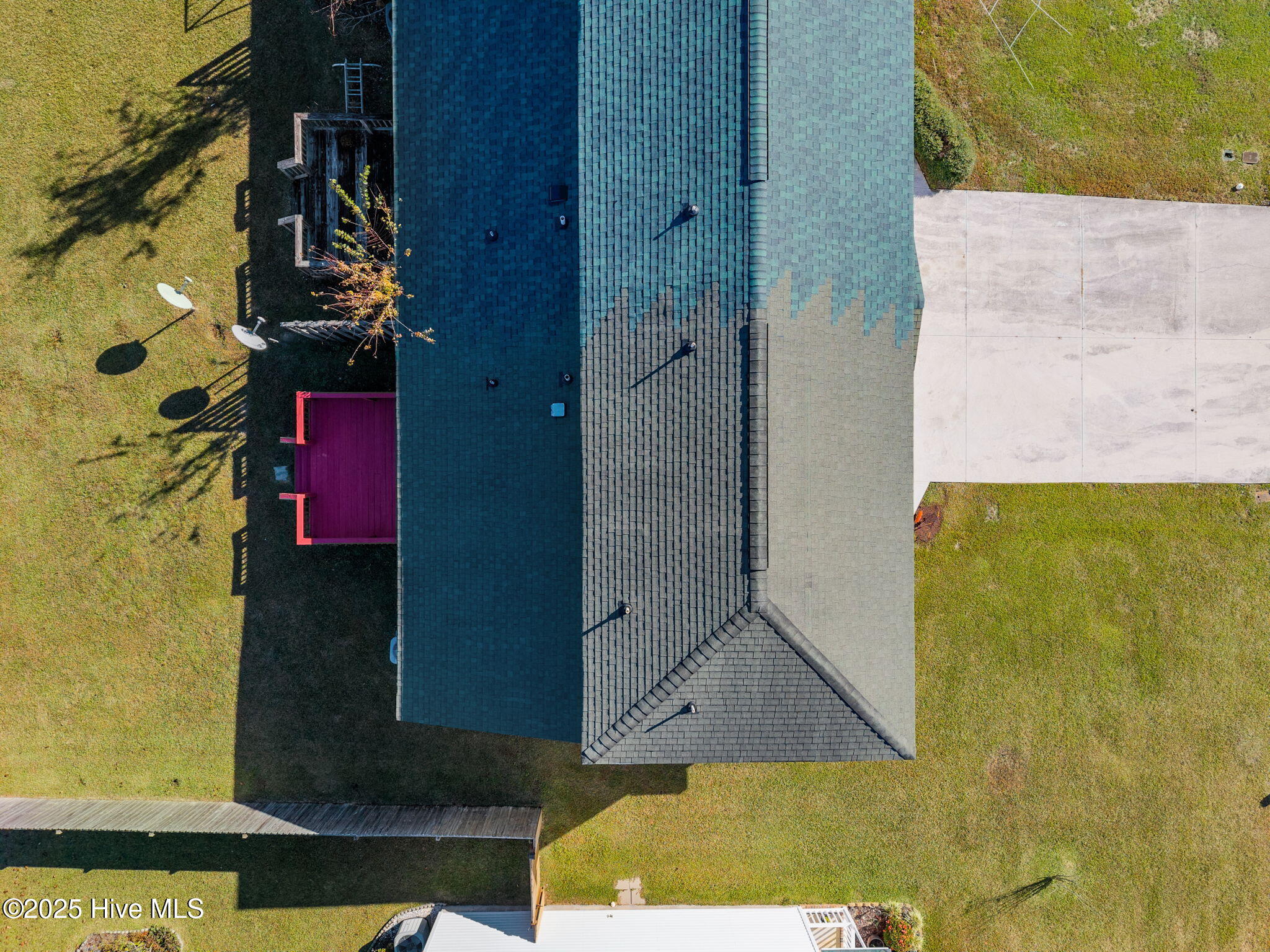 217 Winners Circle S