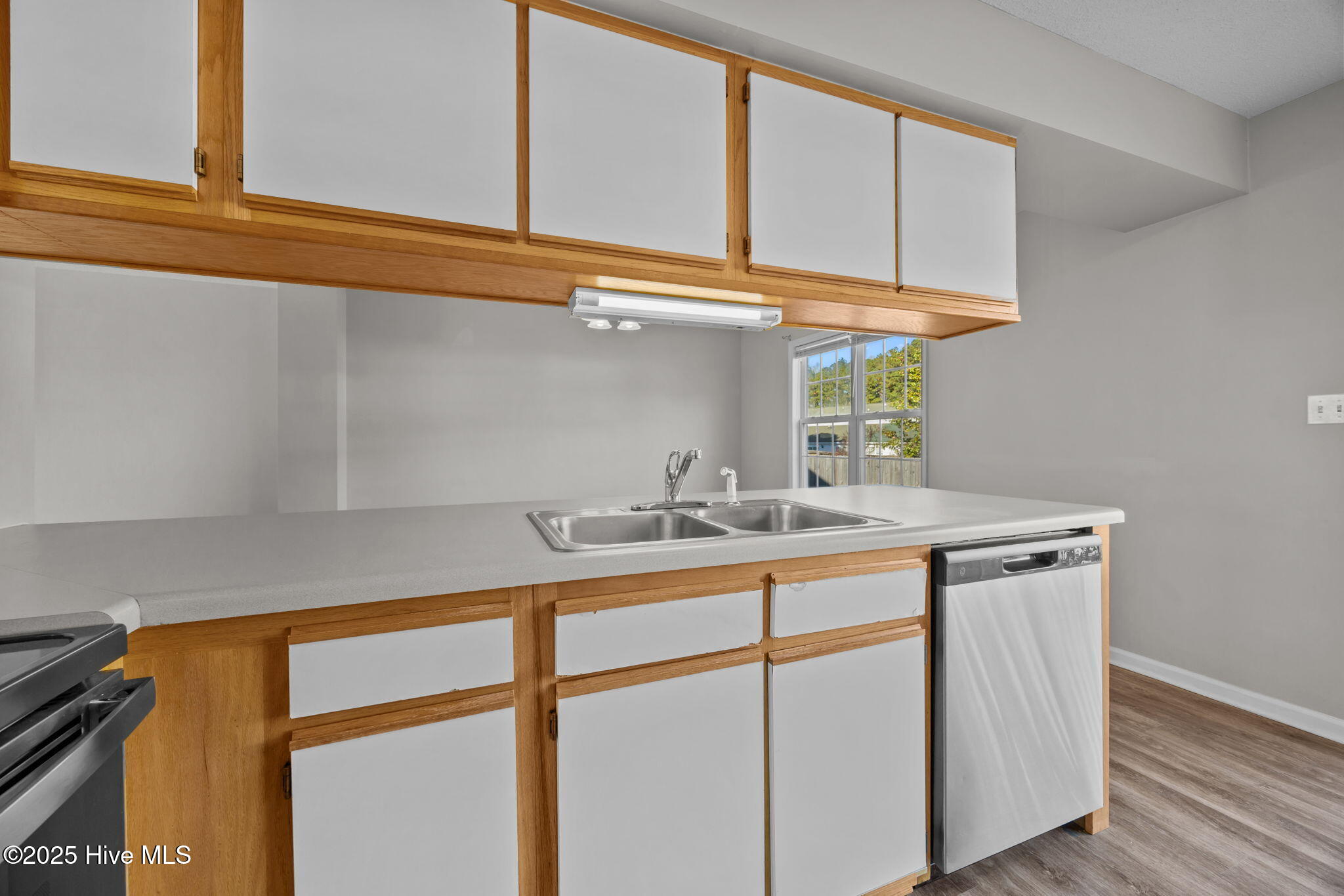 217 Winners Circle S