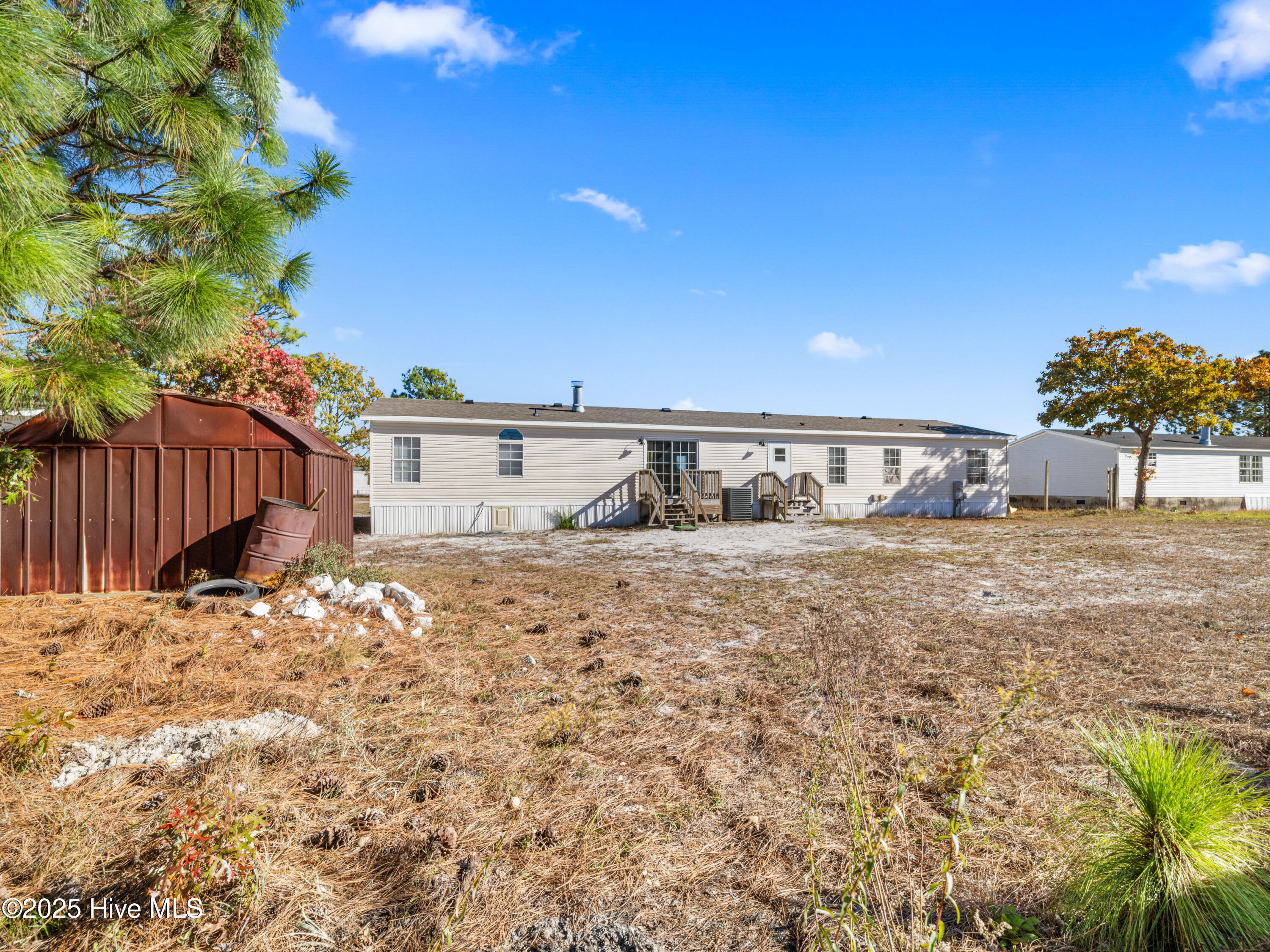 307 N Winchester Lane