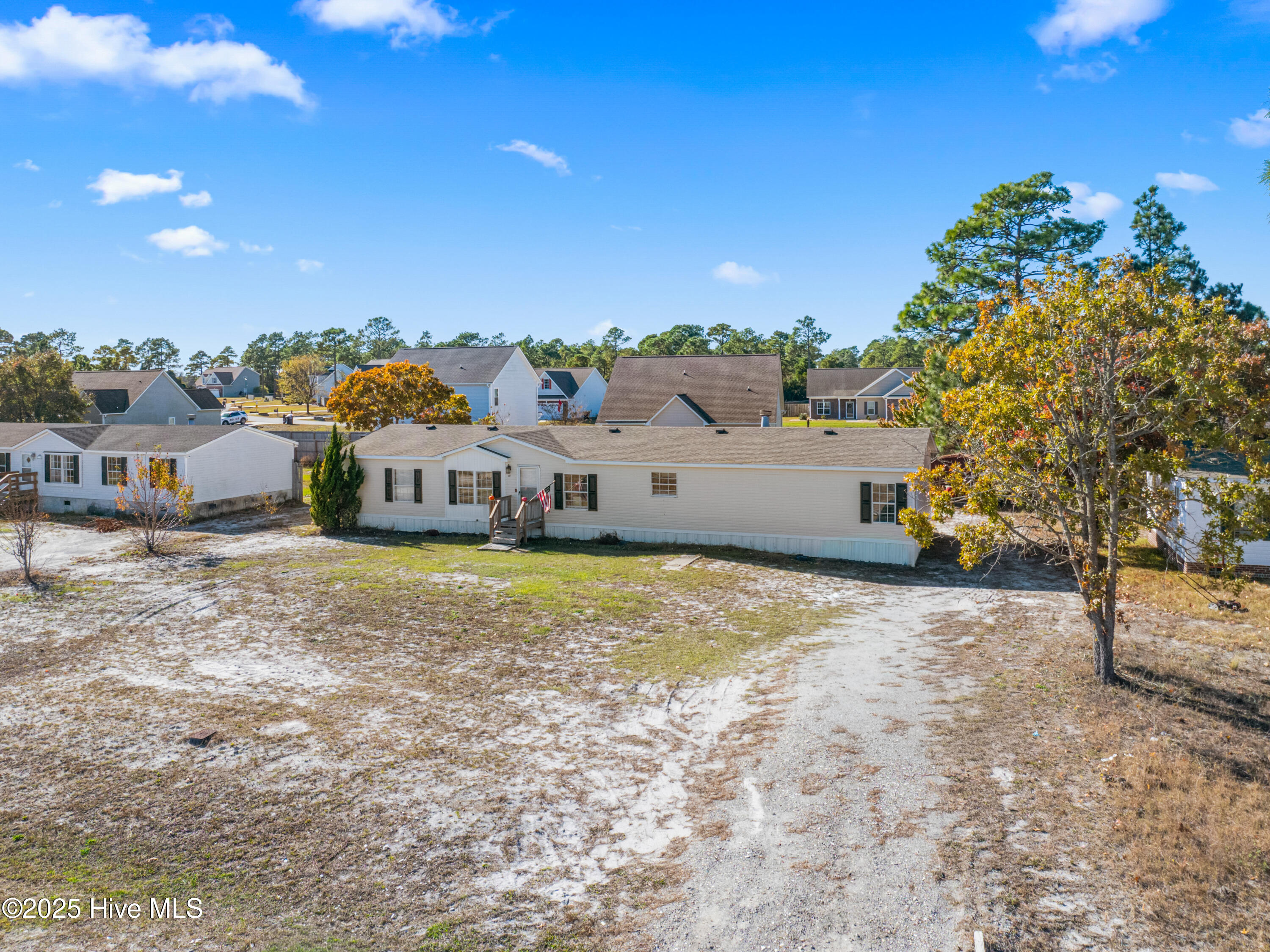 307 N Winchester Lane