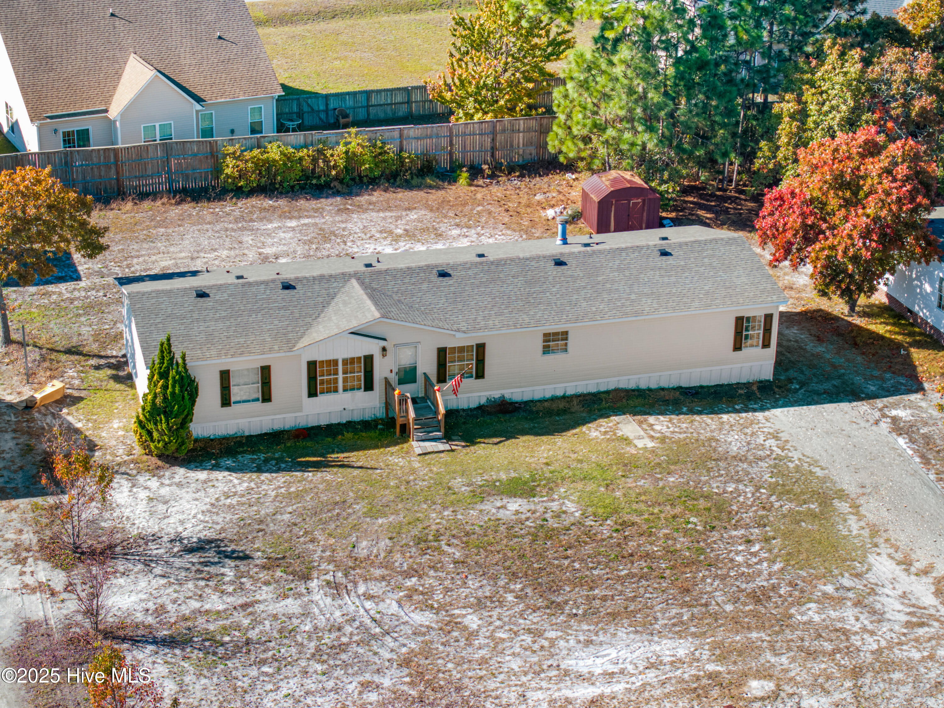 307 N Winchester Lane