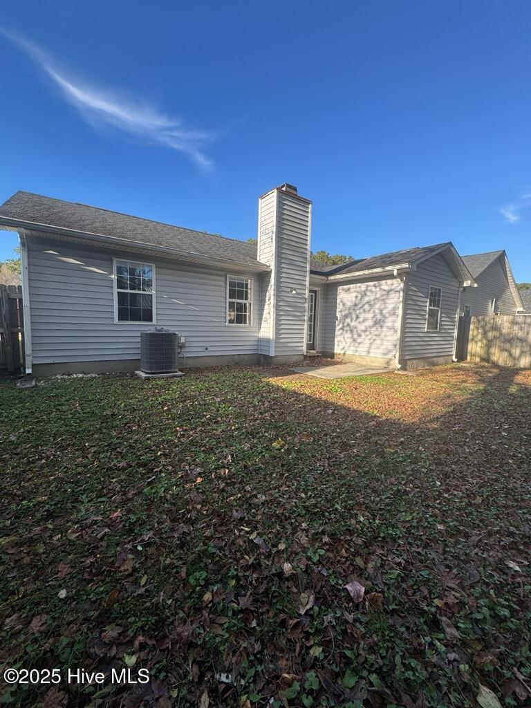 3016 E Windgate Court