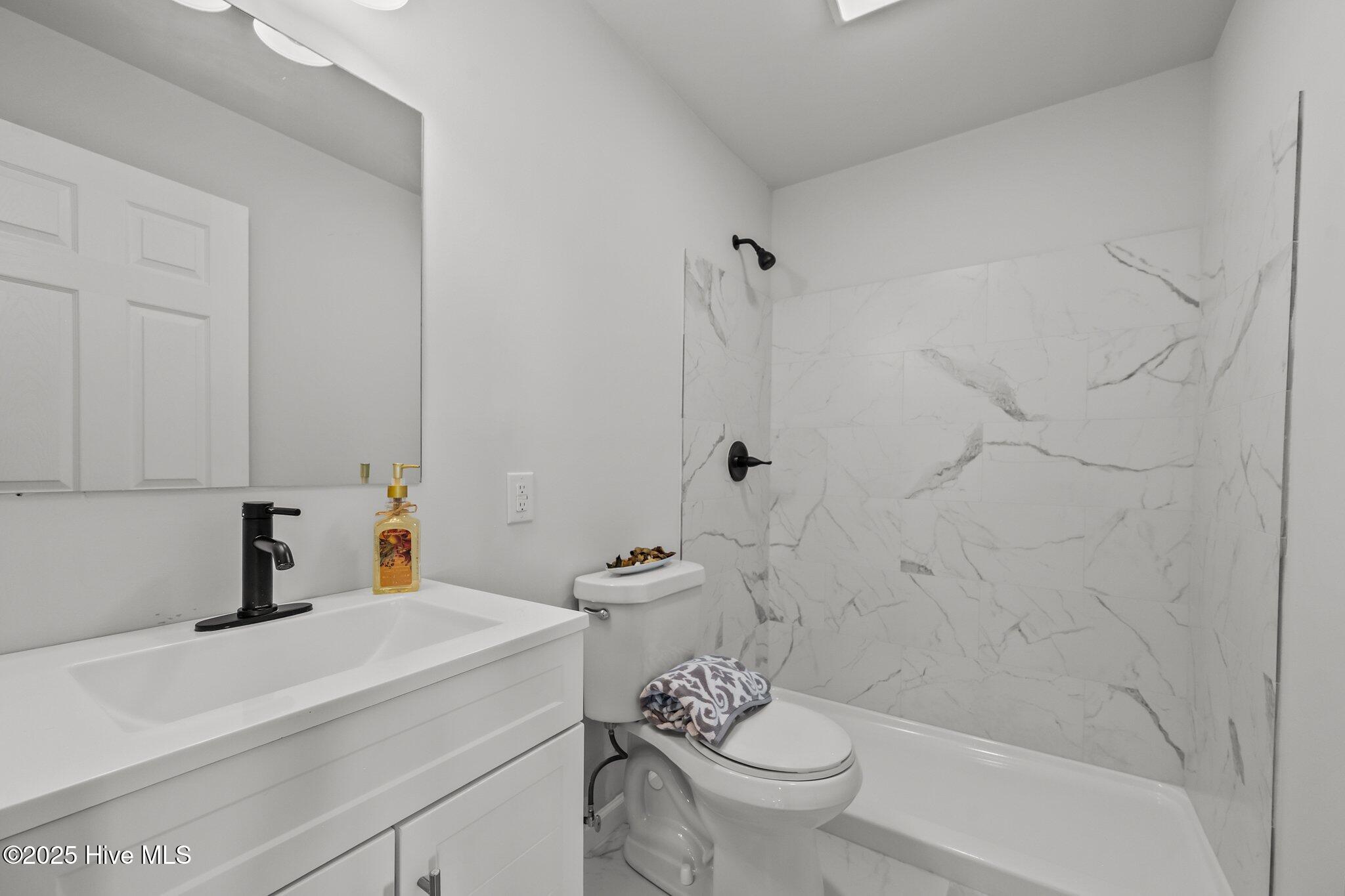 1496 Kellum Loop Road