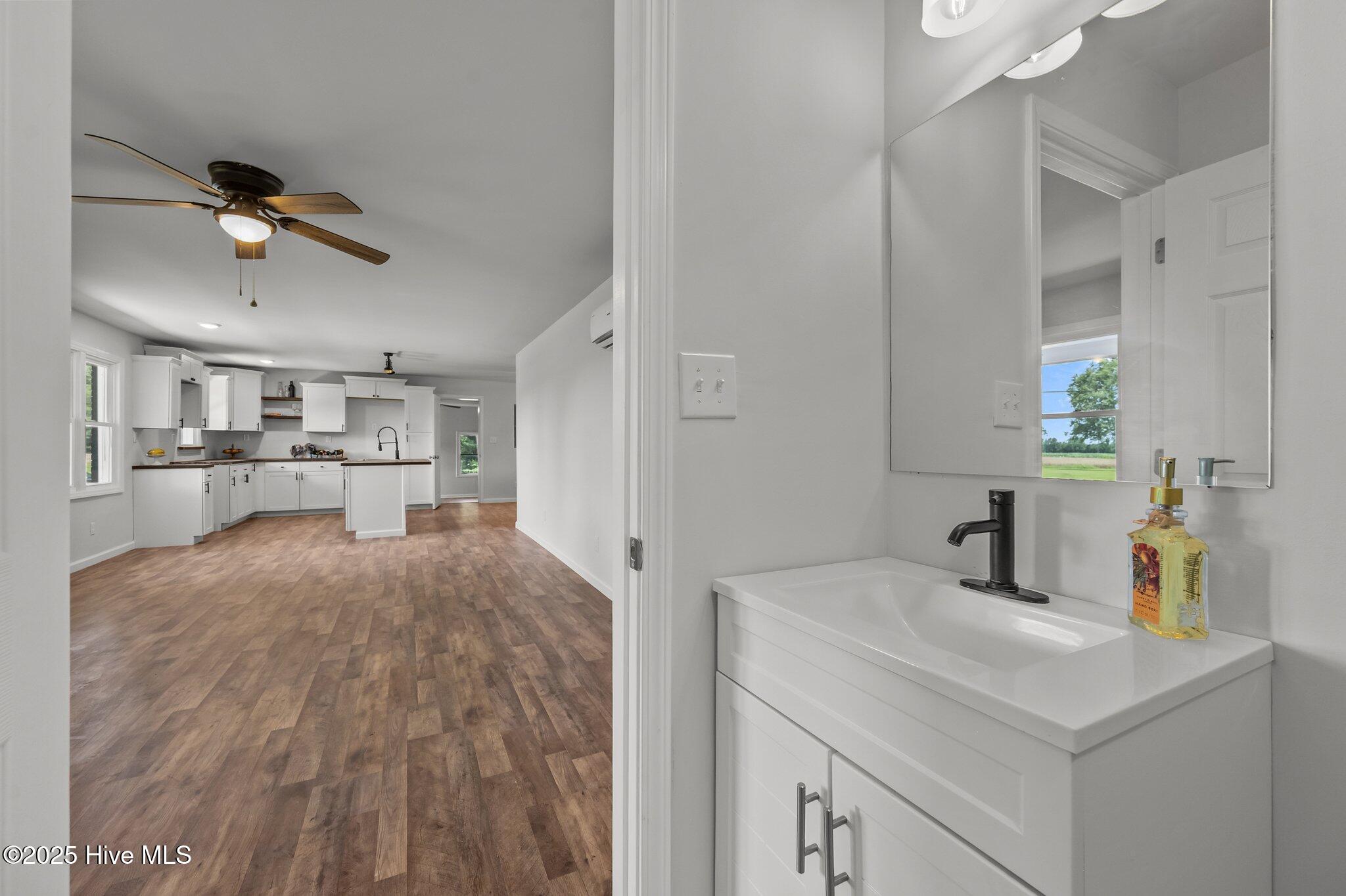 1496 Kellum Loop Road