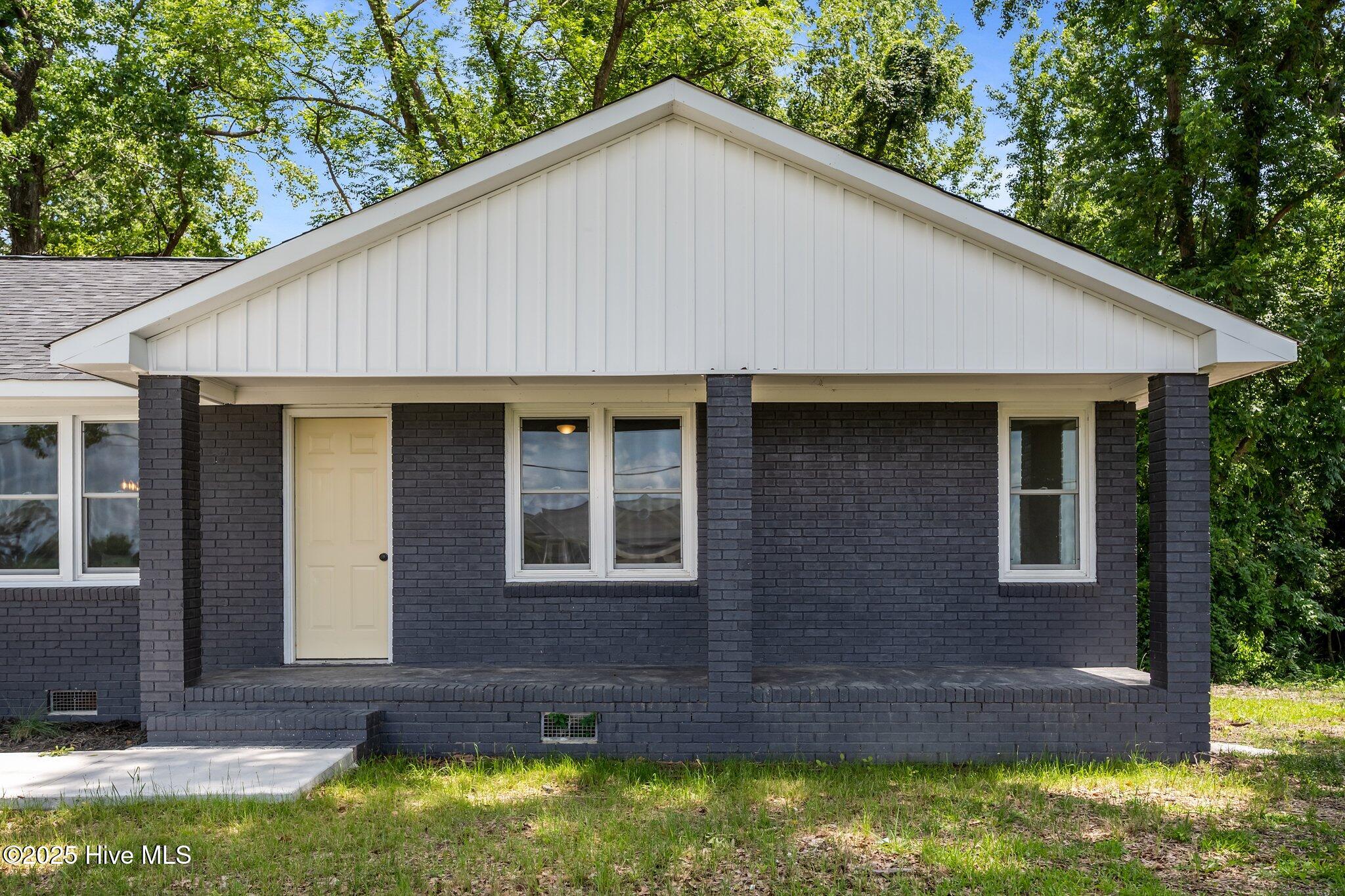 1496 Kellum Loop Road