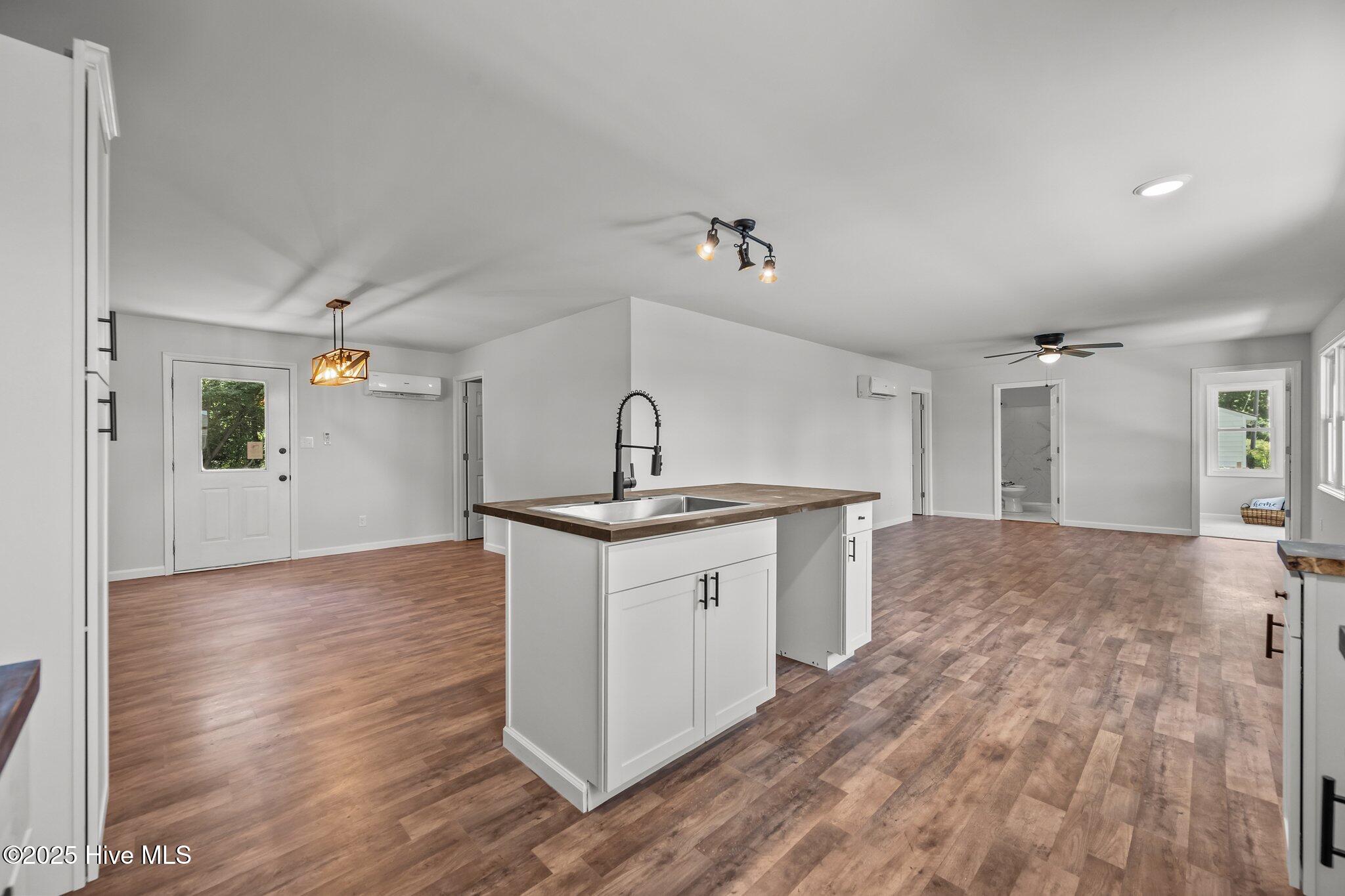 1496 Kellum Loop Road