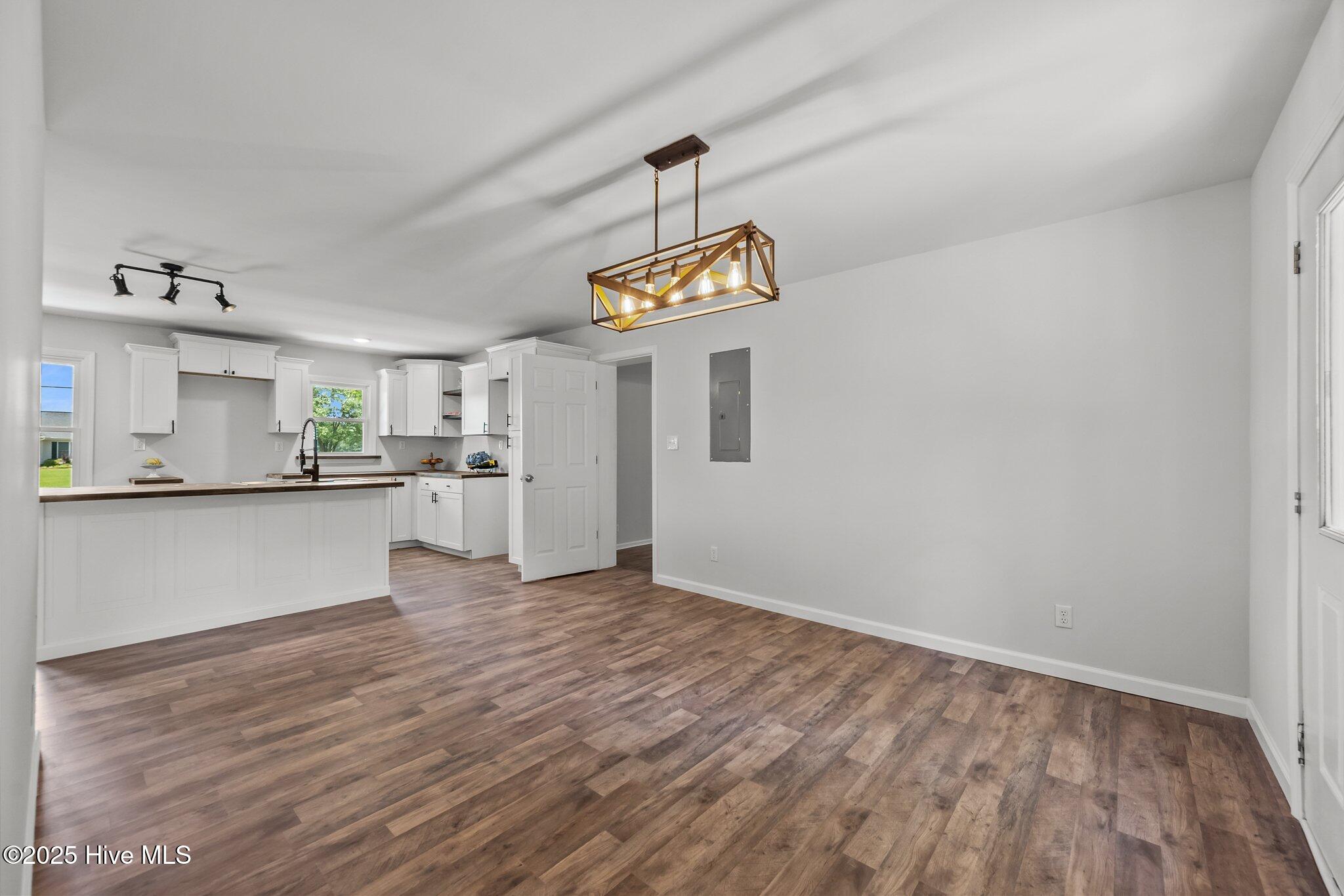 1496 Kellum Loop Road