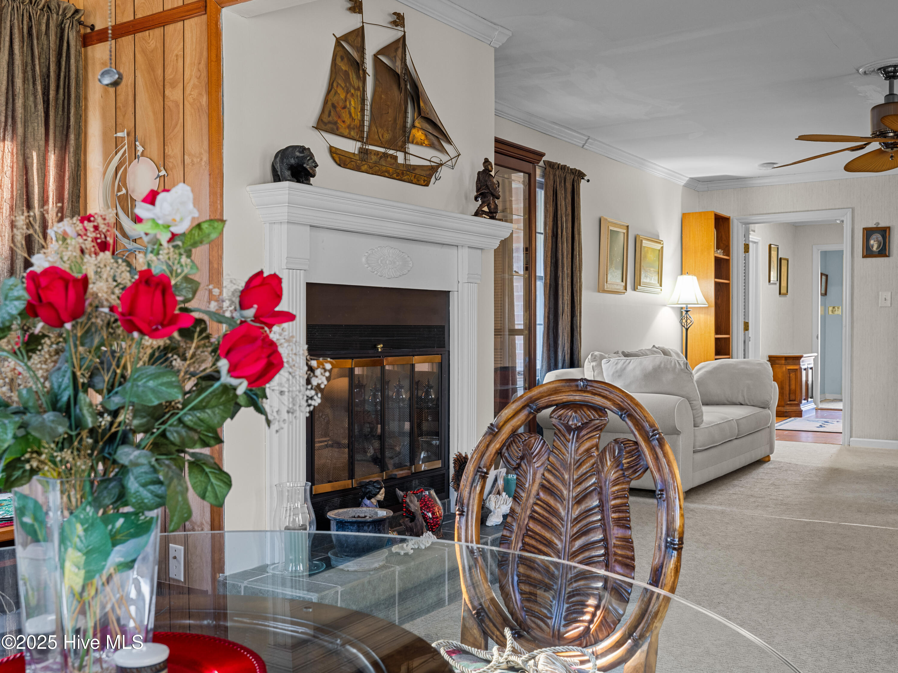 6101 Albatross Drive