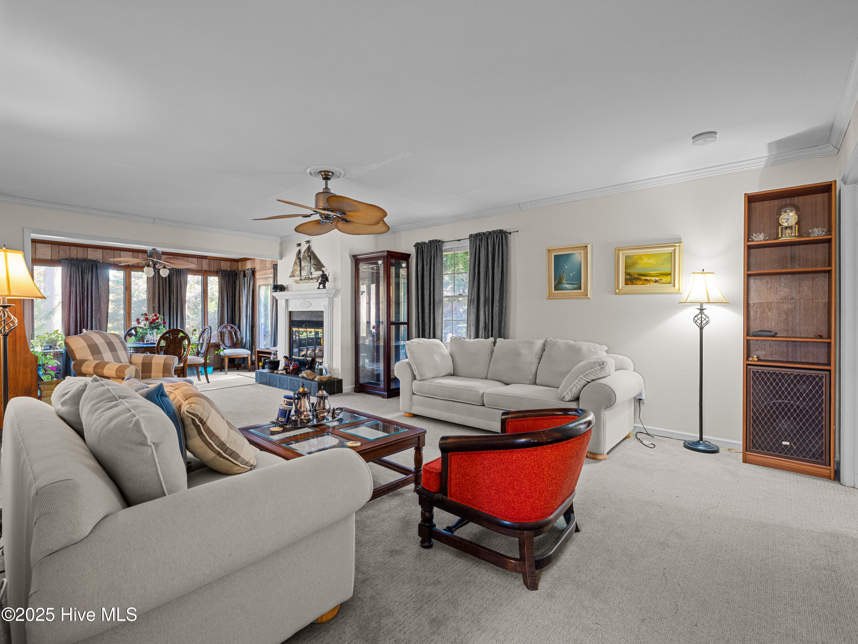 6101 Albatross Drive