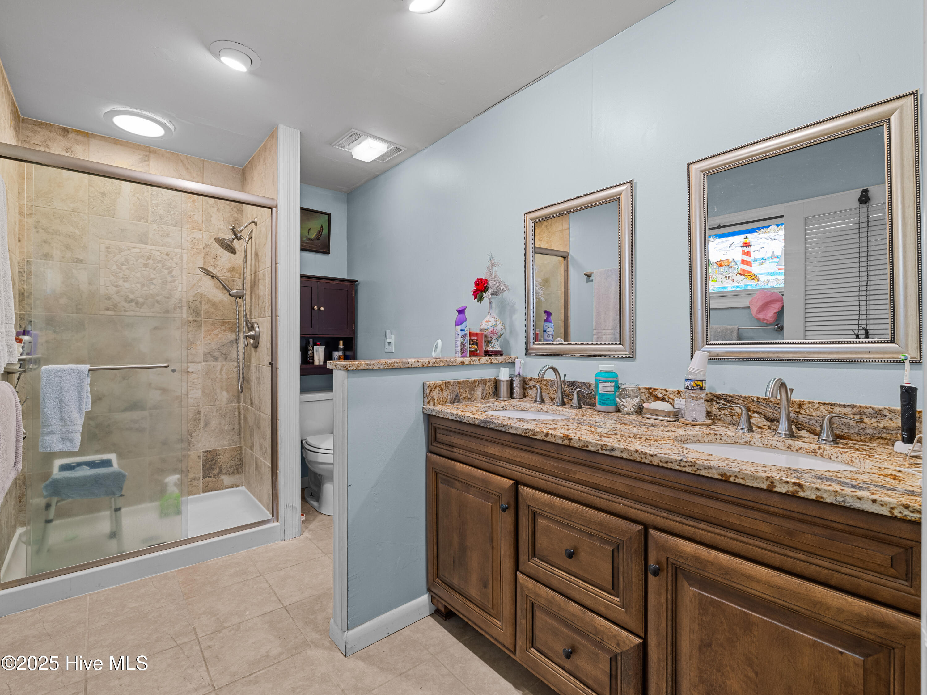 6101 Albatross Drive