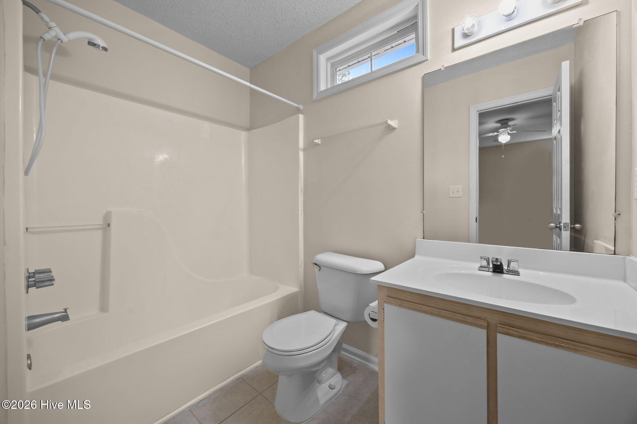 402 Winners Circle N