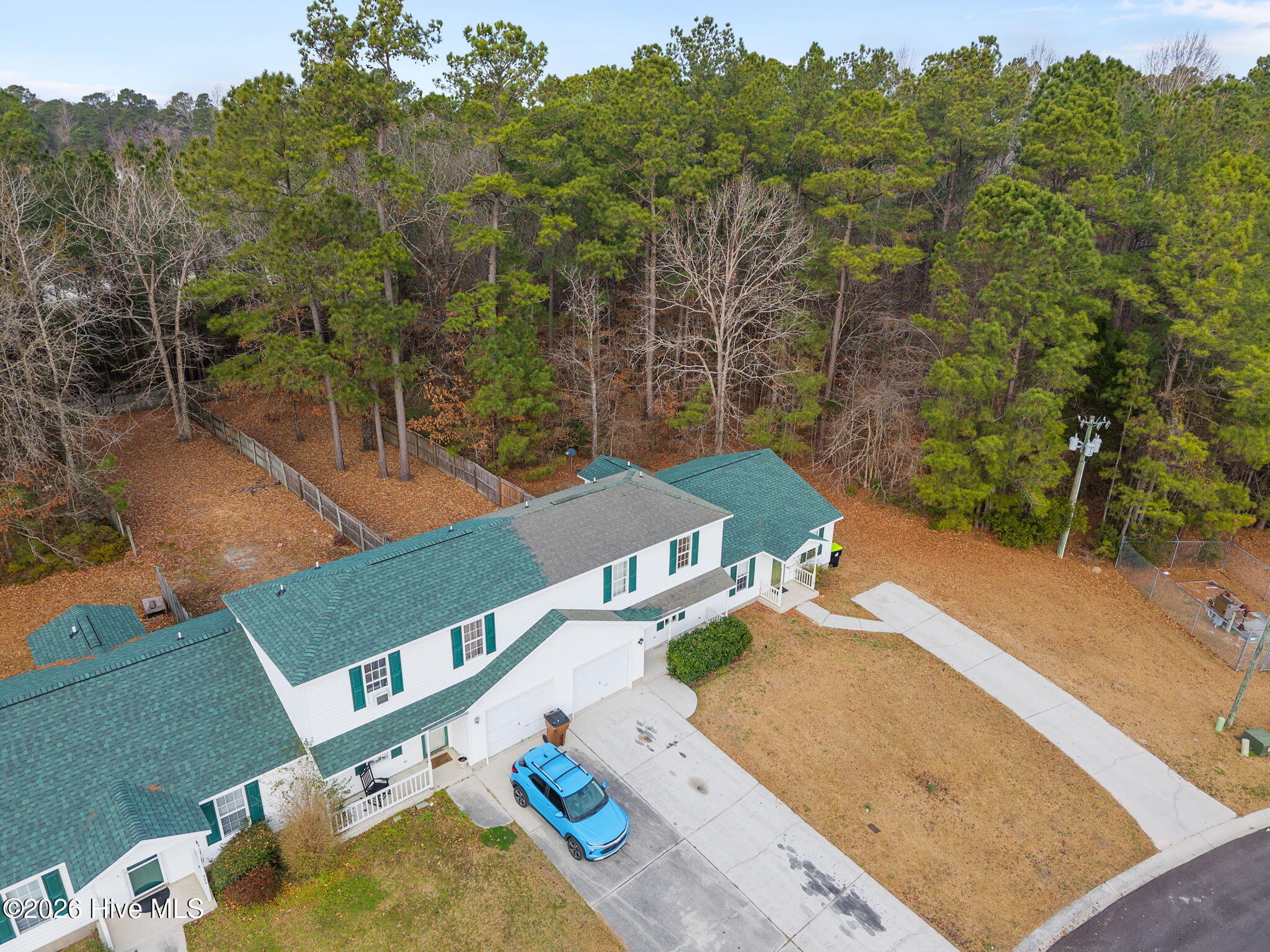 402 Winners Circle N