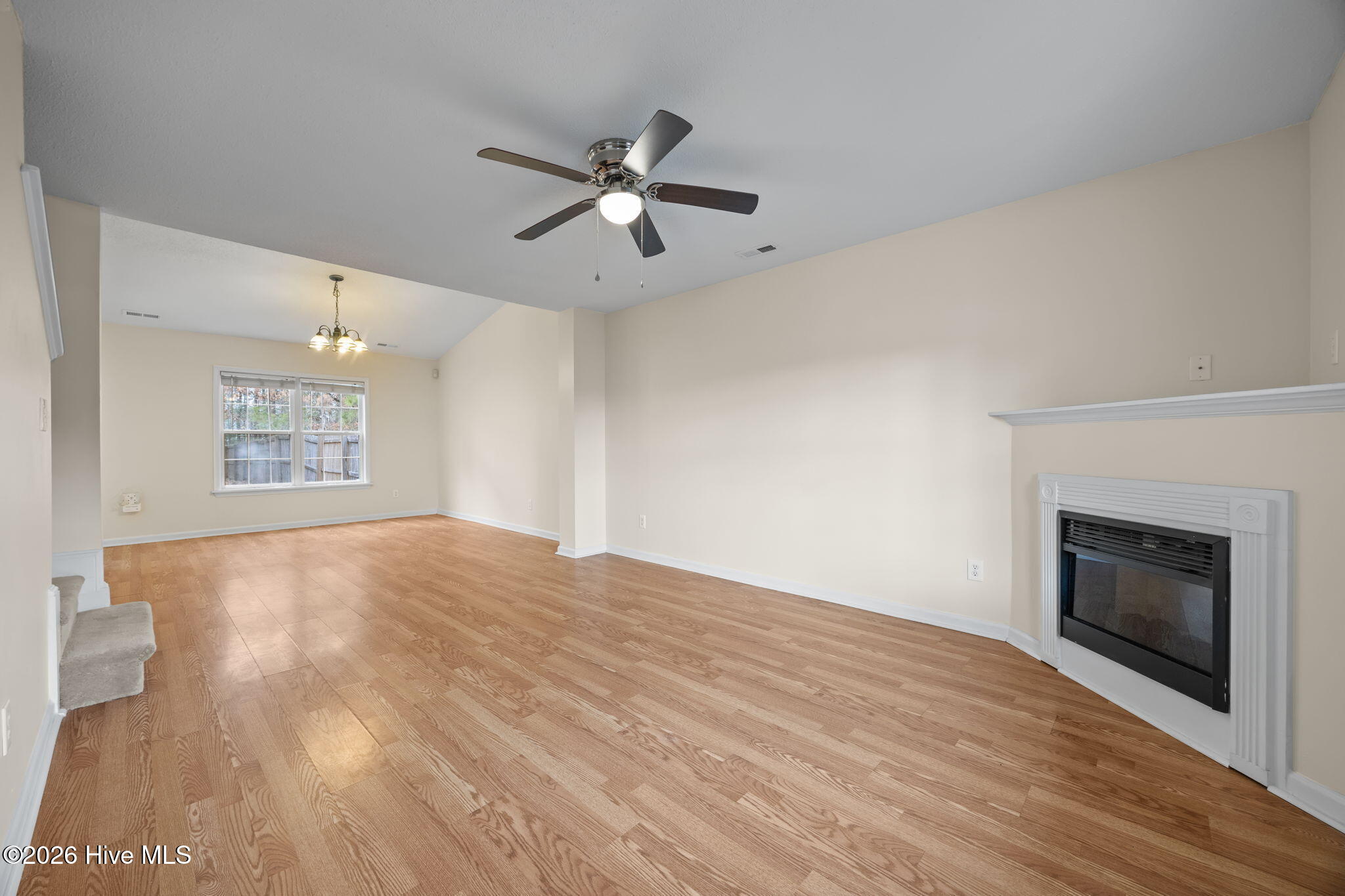 402 Winners Circle N