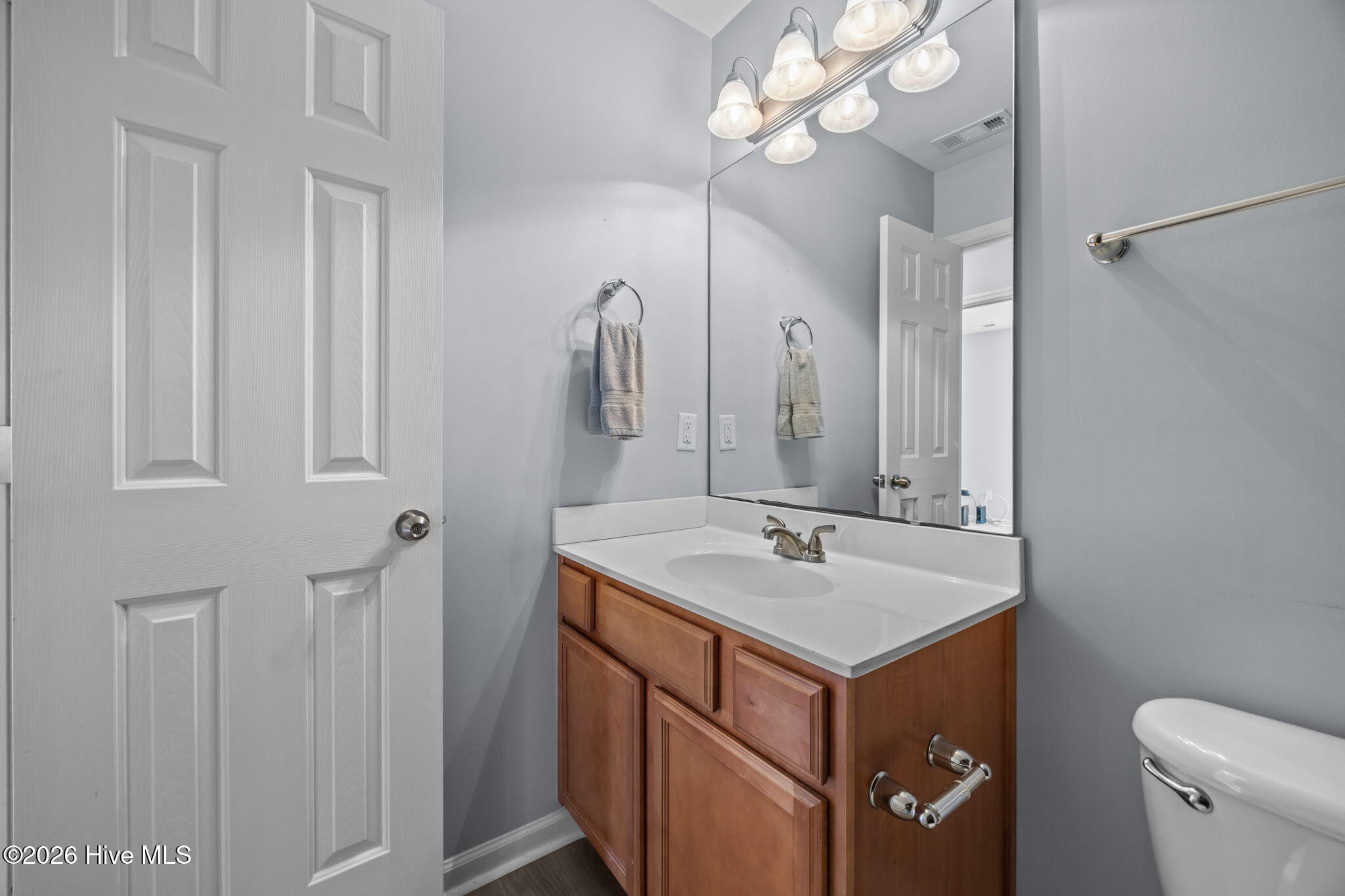 3008 W W T Whitehead Drive