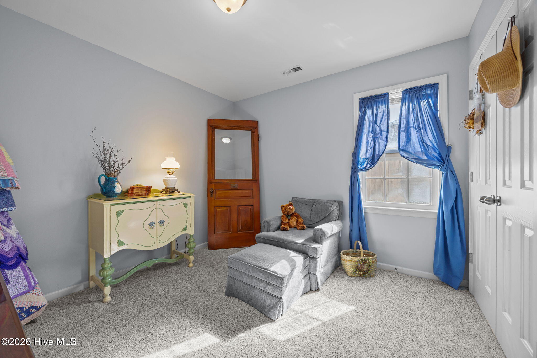 3008 W W T Whitehead Drive