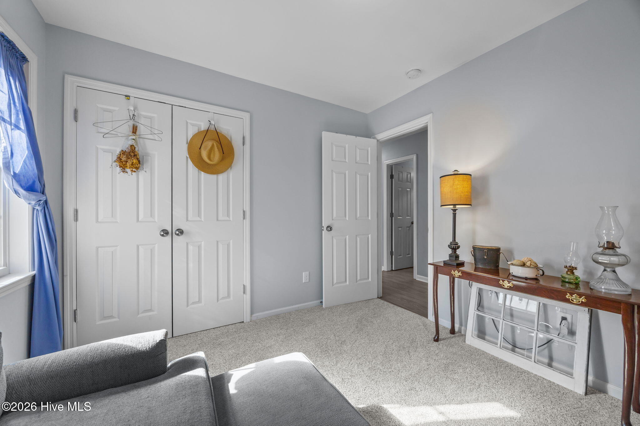 3008 W W T Whitehead Drive