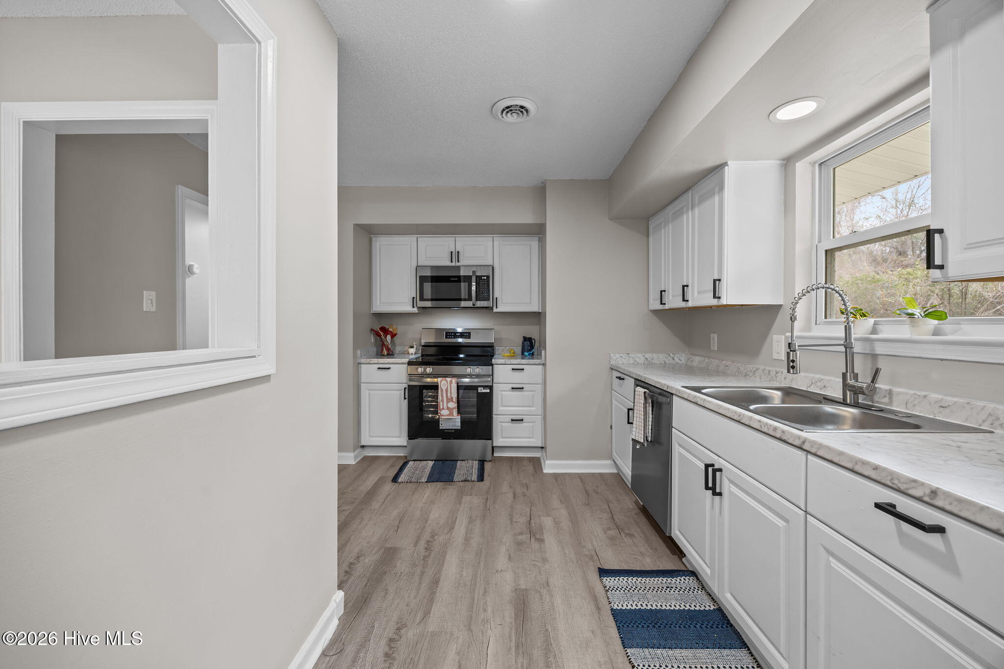 102 Tanglewood Drive