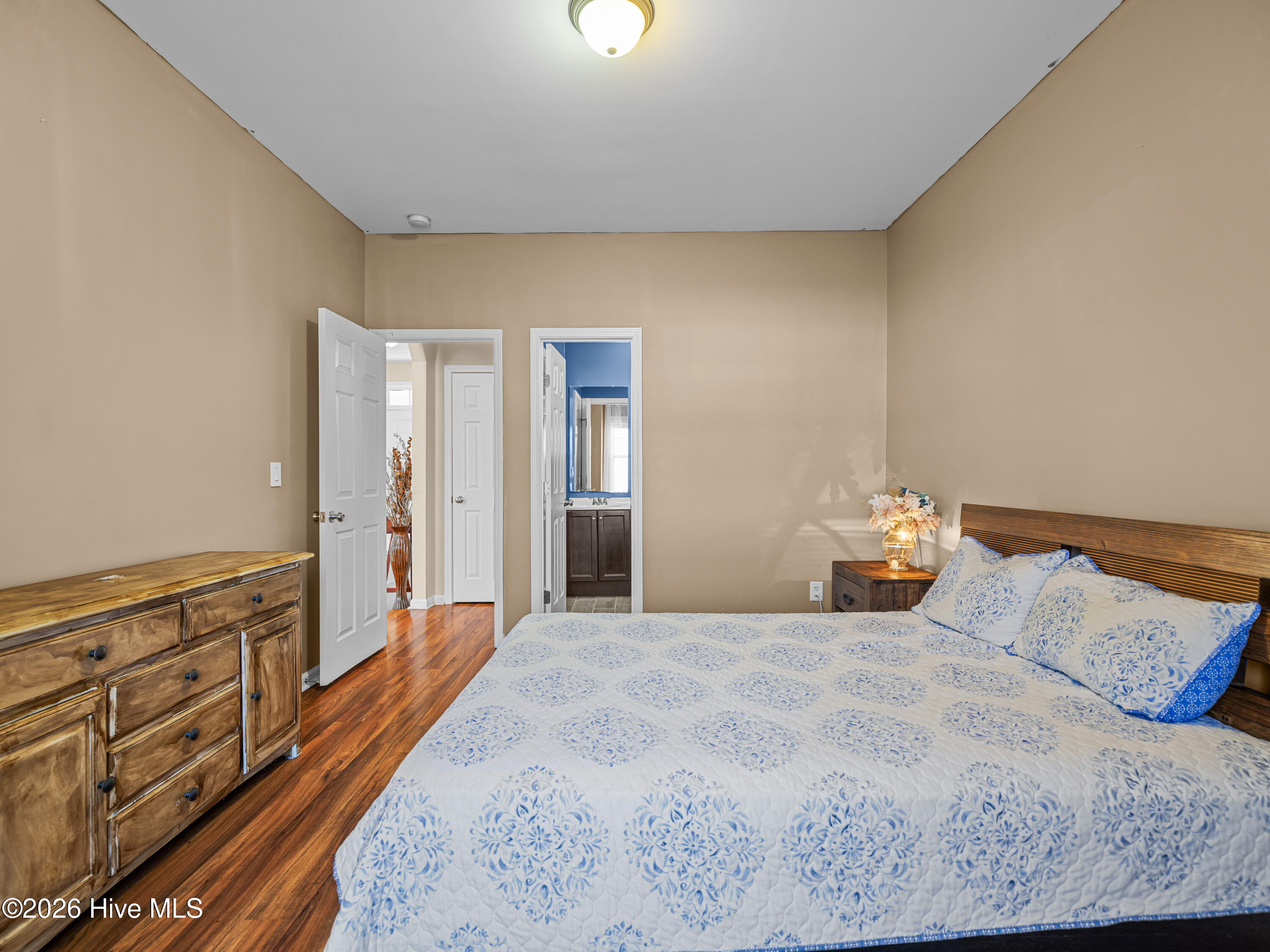 104 Hills Lorough Loop