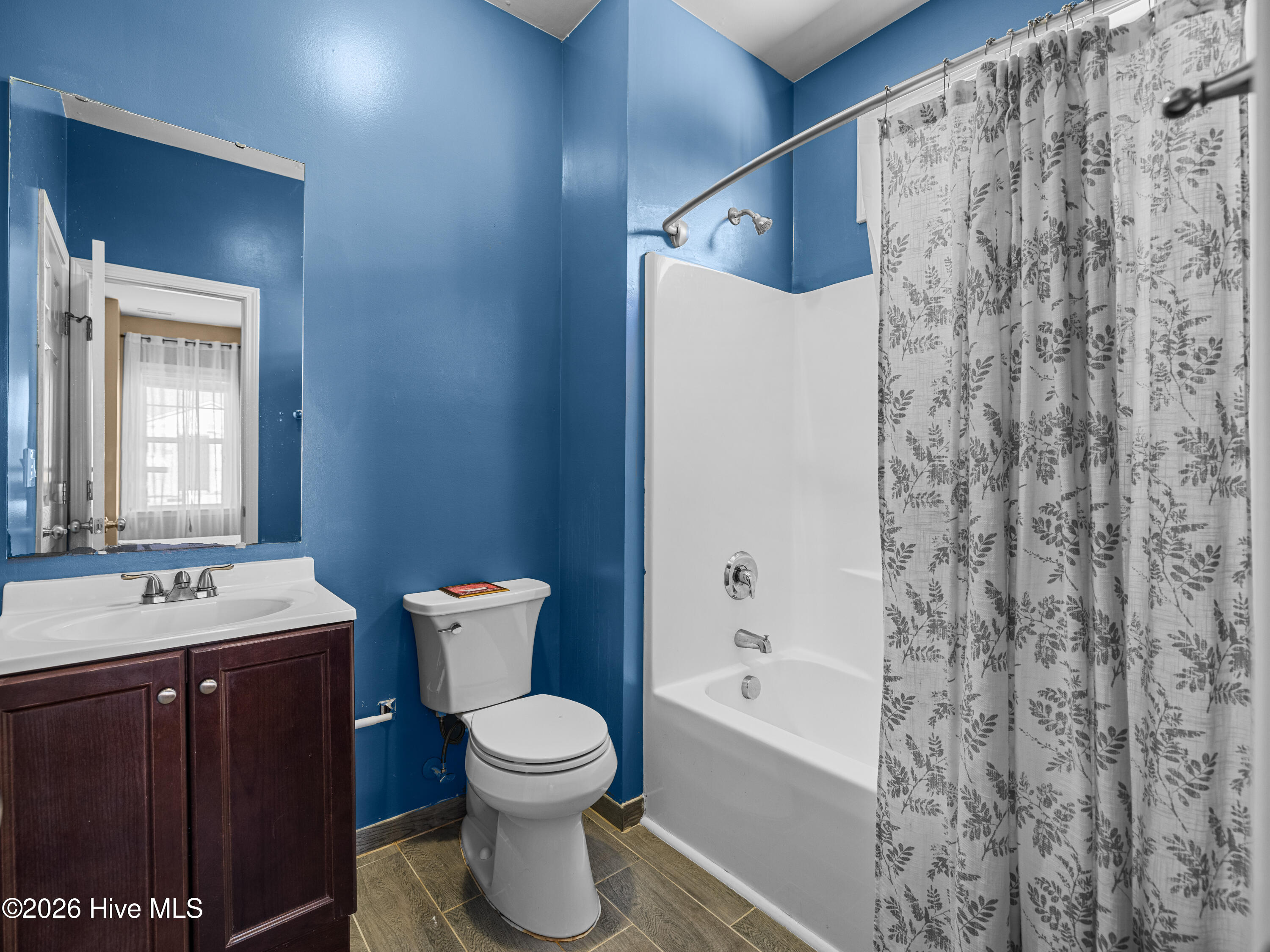 104 Hills Lorough Loop