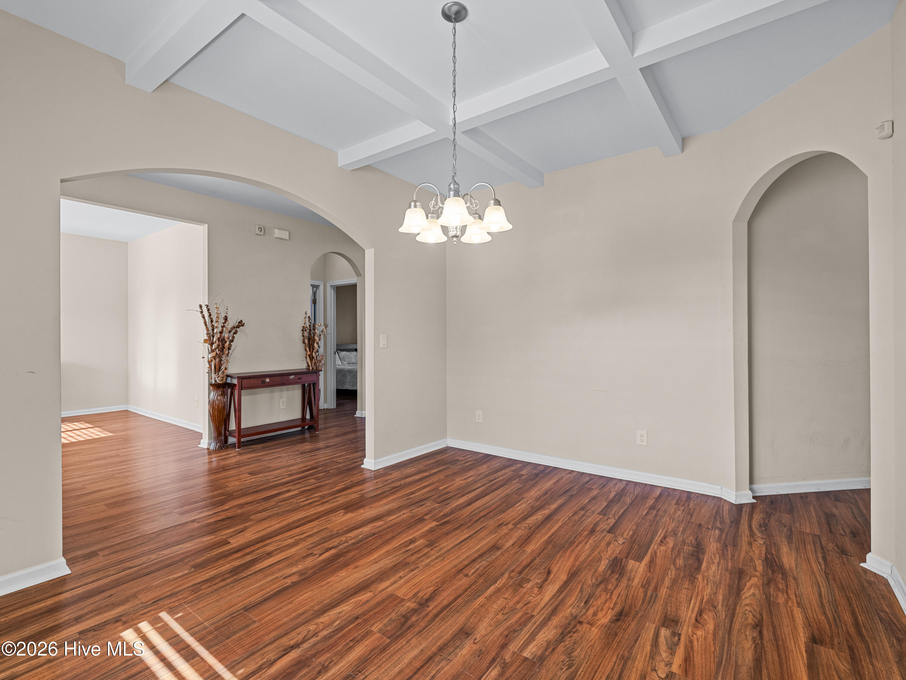 104 Hills Lorough Loop