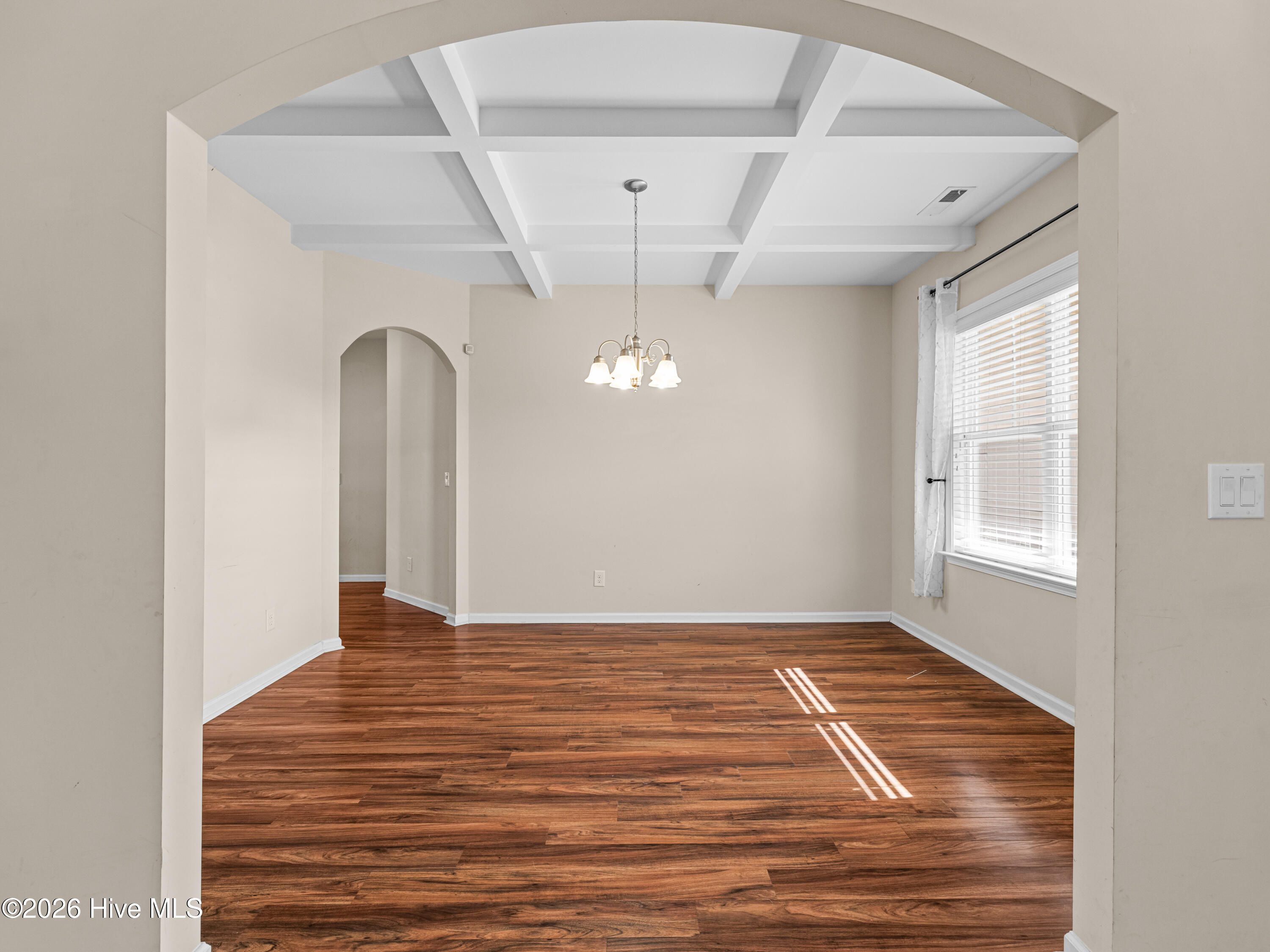 104 Hills Lorough Loop