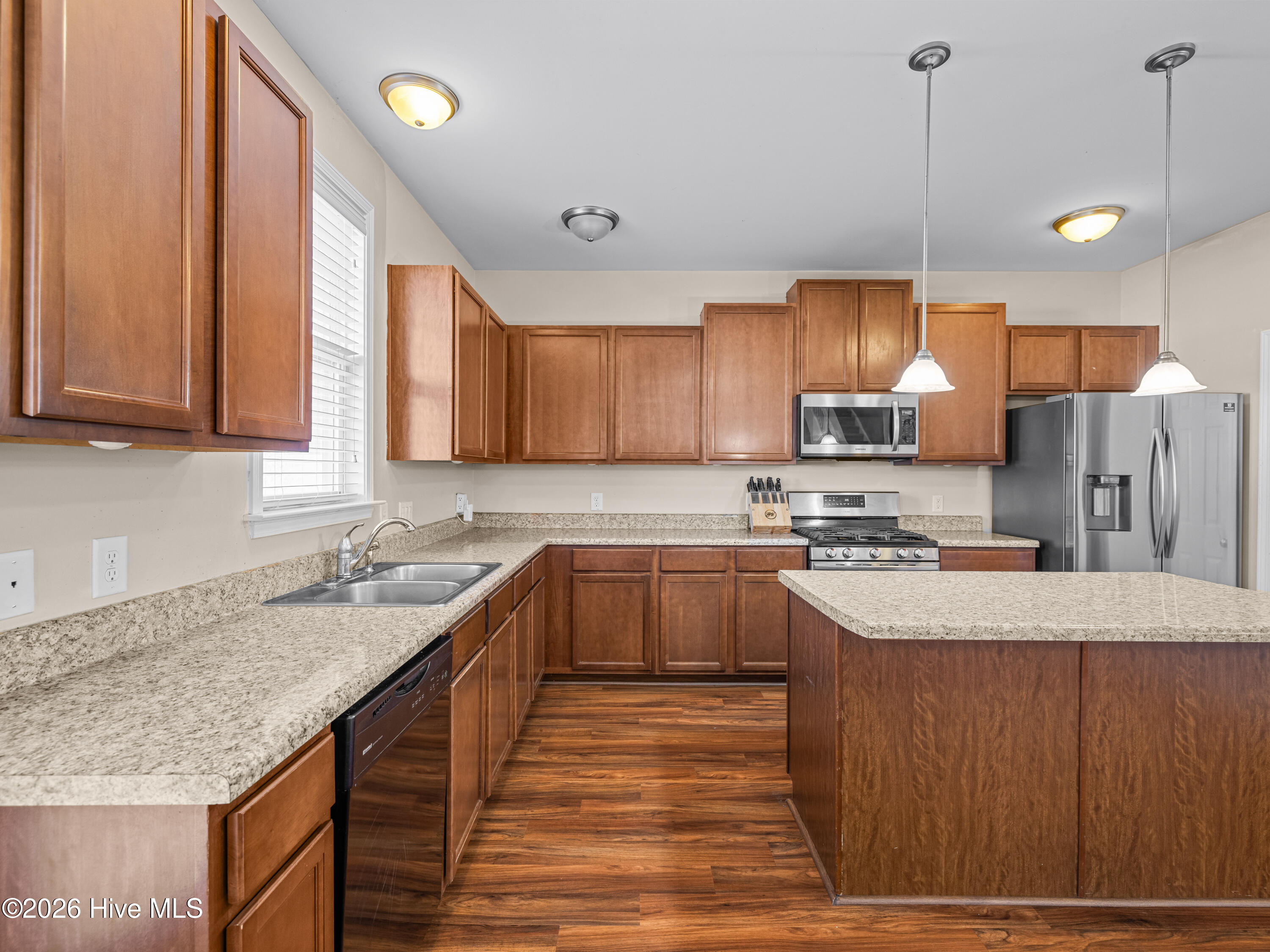 104 Hills Lorough Loop