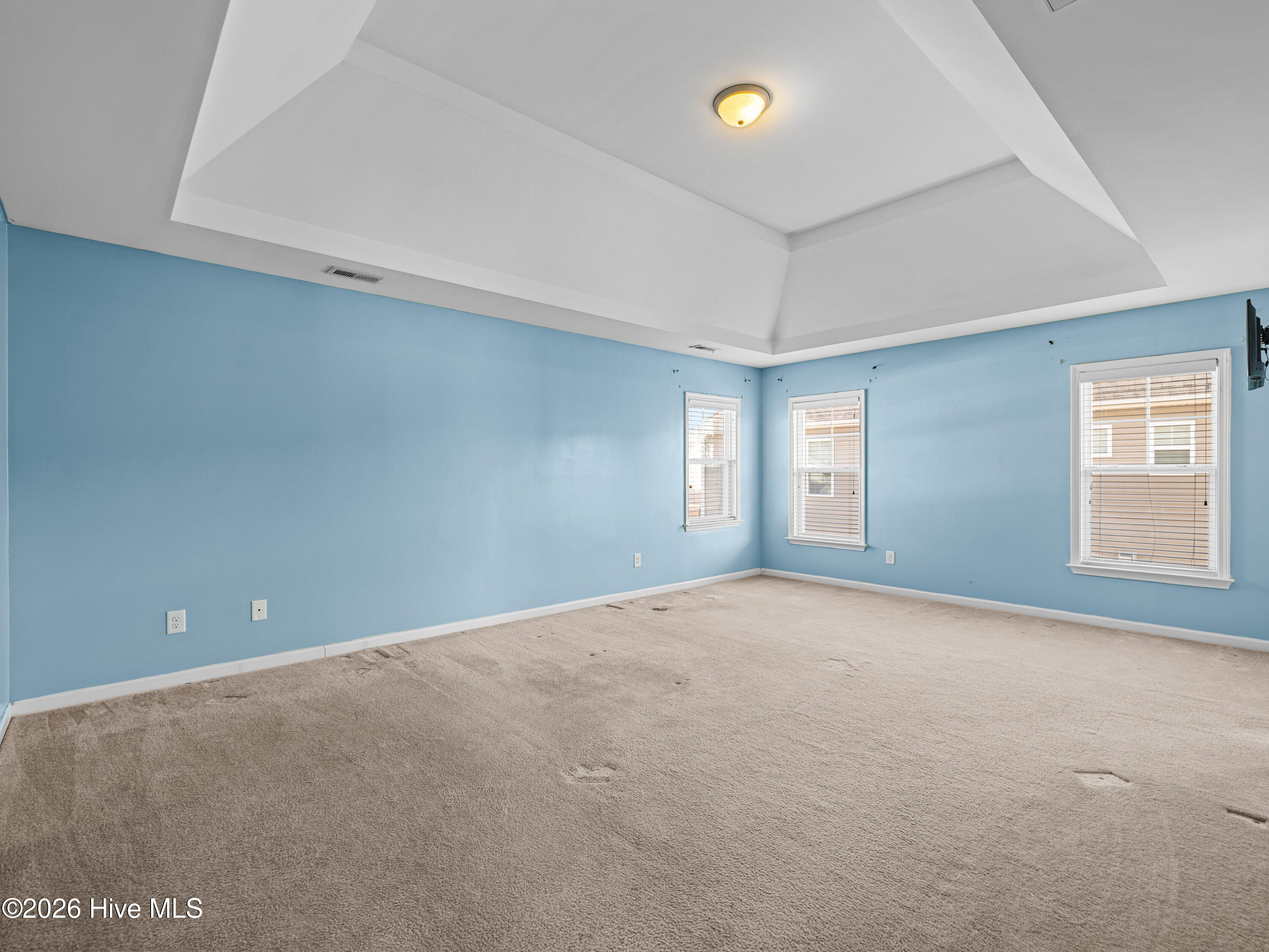 104 Hills Lorough Loop