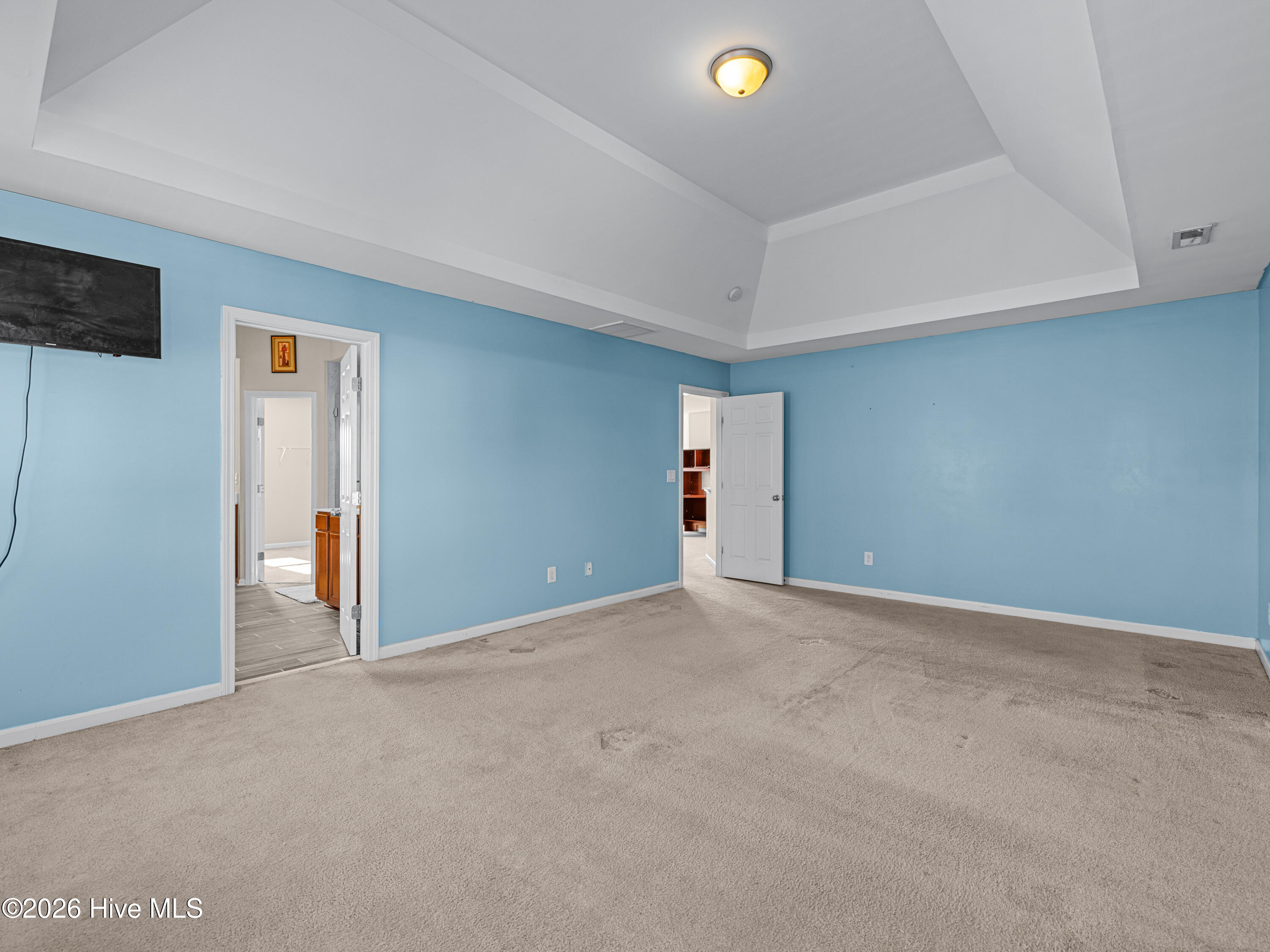 104 Hills Lorough Loop