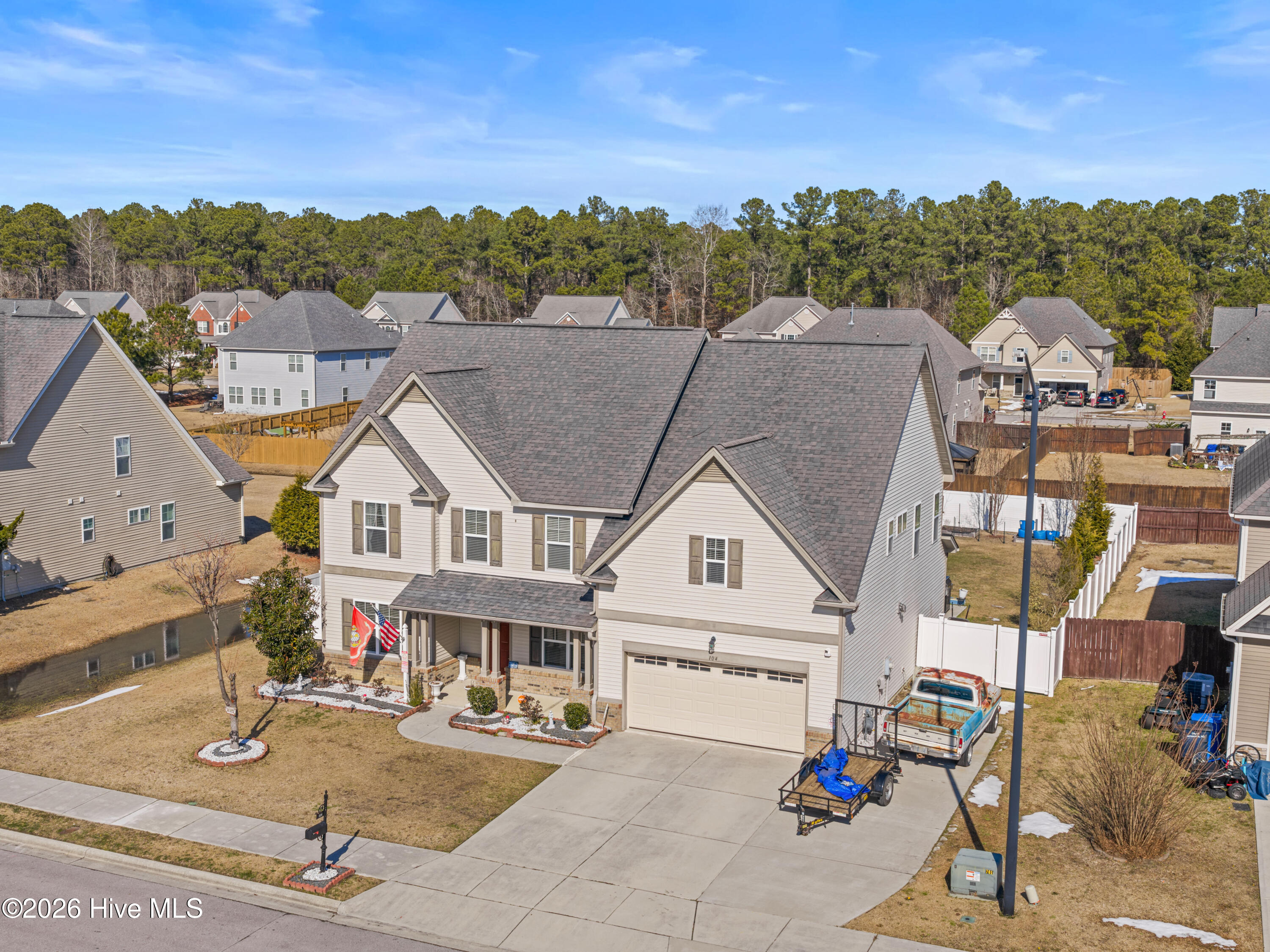 104 Hills Lorough Loop